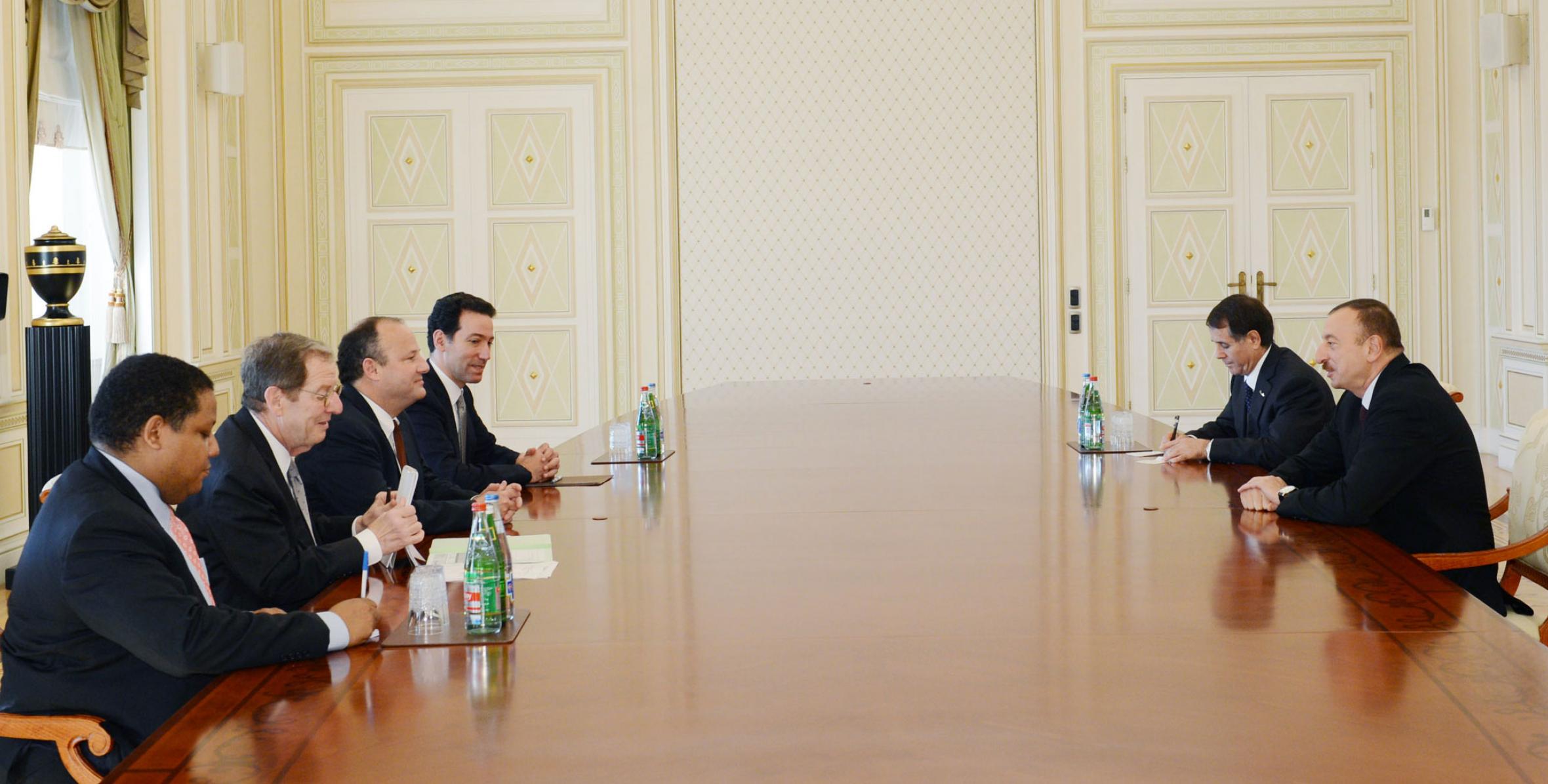 Ильхам Алиев принял делегацию во главе с советником государственного секретаря США по европейским и евразийским вопросам Эриком Рубином