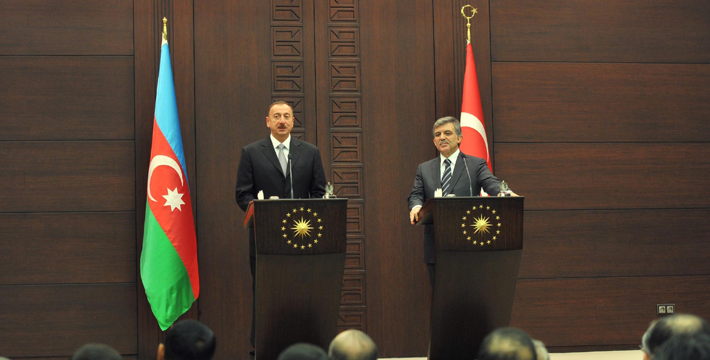 Ilham Aliyev and President Abdullah Gul made a statement to the press