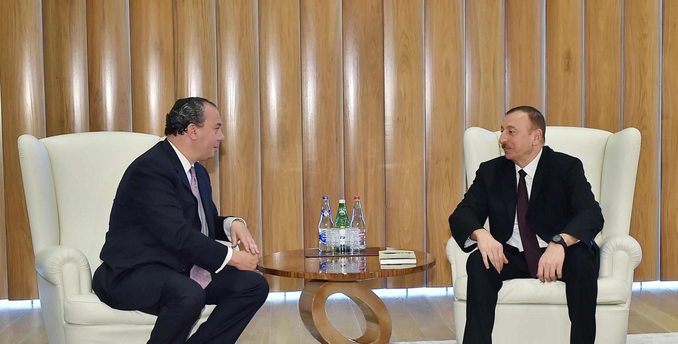 Ilham Aliyev received the Chairman of the US-based Foundation for Ethnic Understanding