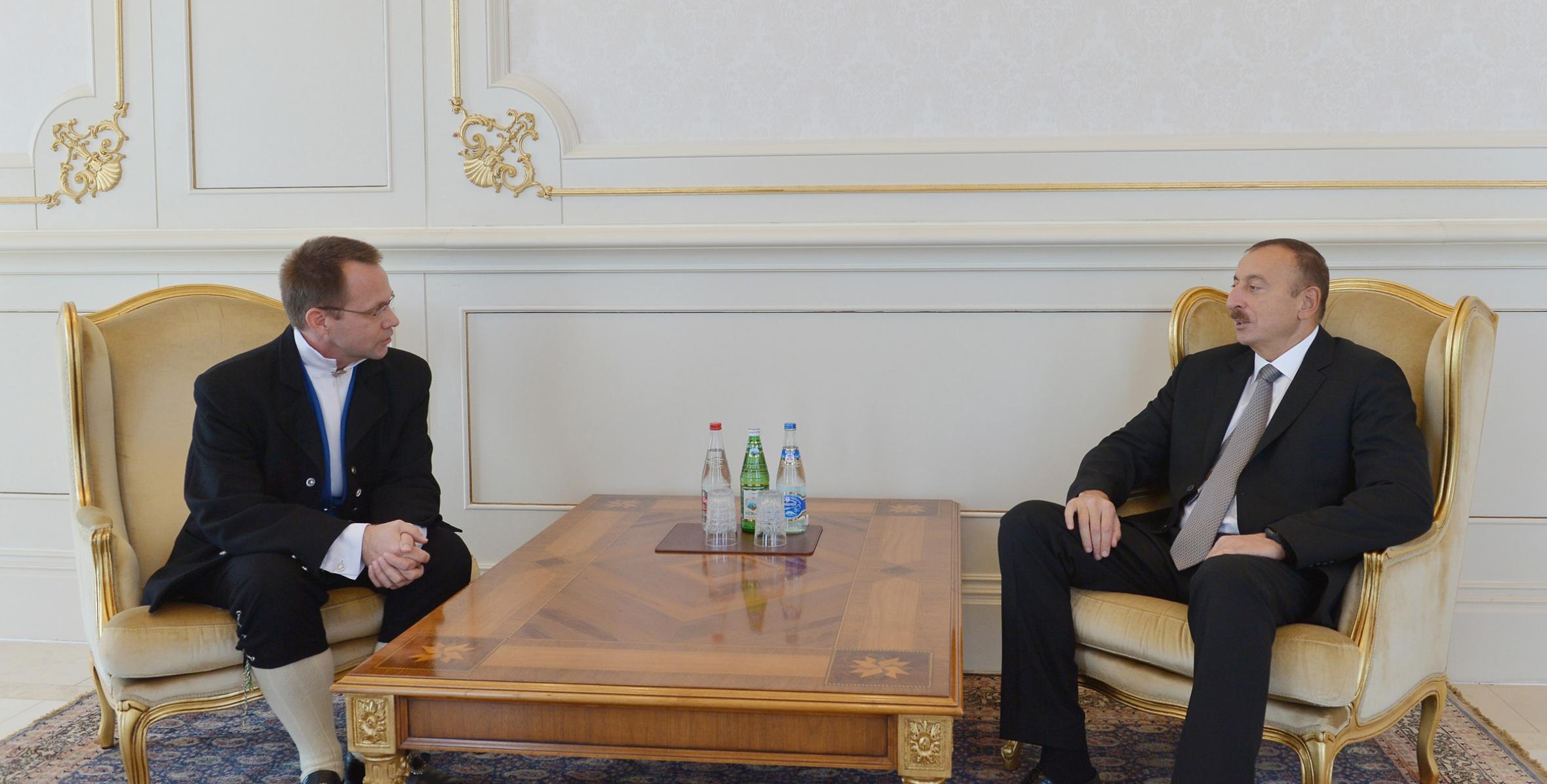 Ilham Aliyev received the newly-appointed Norwegian Ambassador