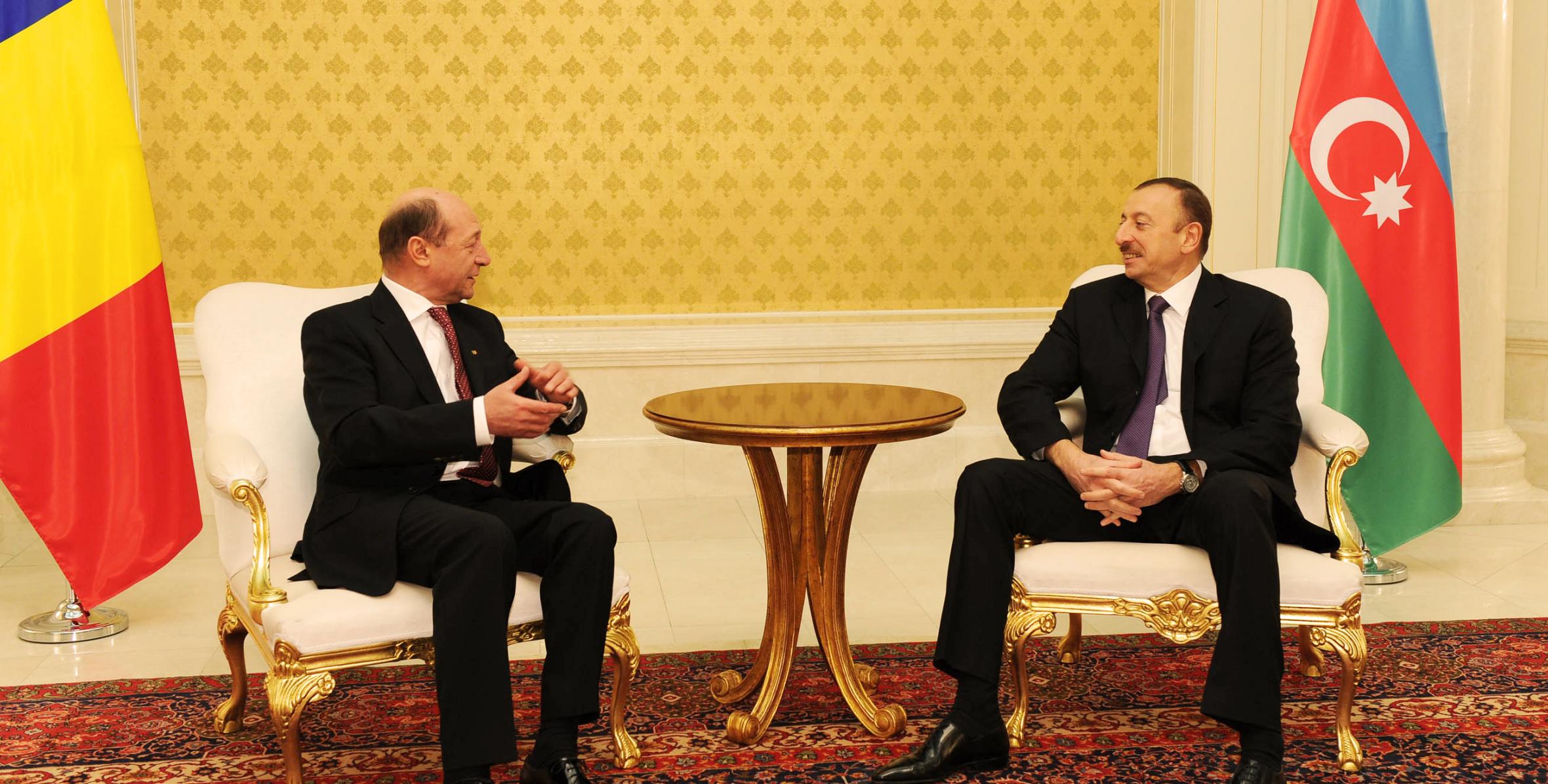 Ilham Aliyev held a private meeting with President of Romania Traian Băsescu