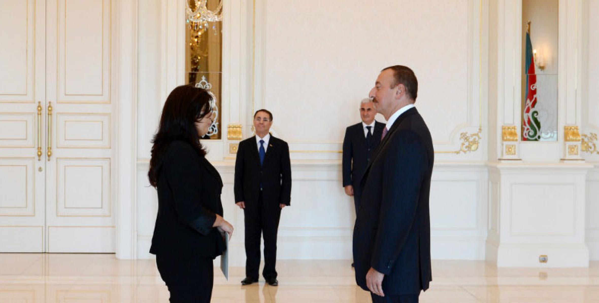 Ilham Aliyev accepted the credentials of the newly-appointed Ambassador Extraordinary and Plenipotentiary of Bulgaria to Azerbaijan