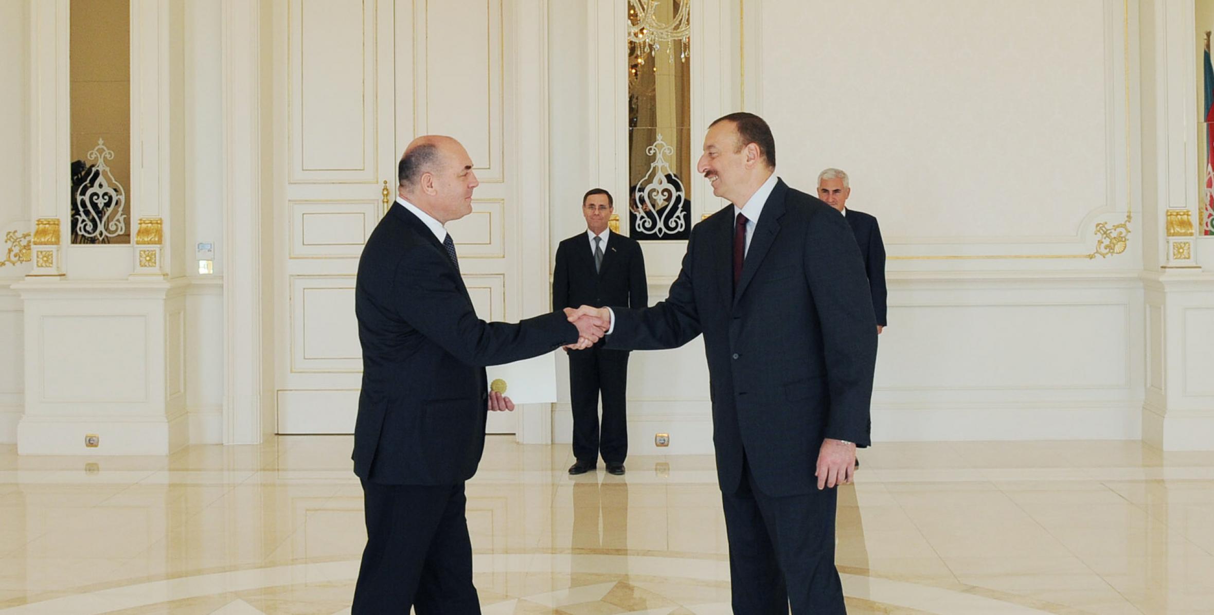 Ilham Aliyev received credentials of the newly appointed Ambassador of Serbia to Azerbaijan