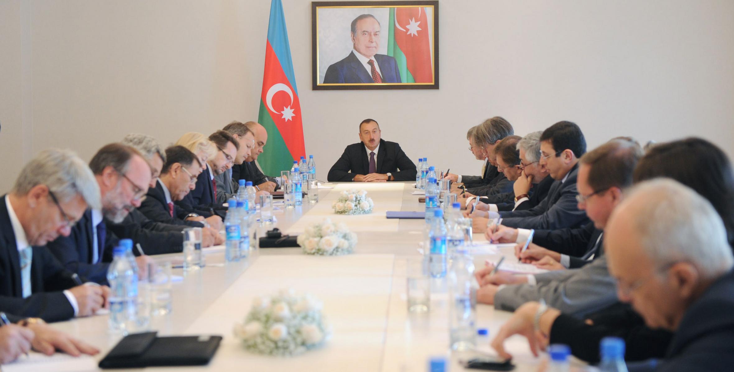 Ильхам Алиев принял в Габале послов стран-членов ОБСЕ