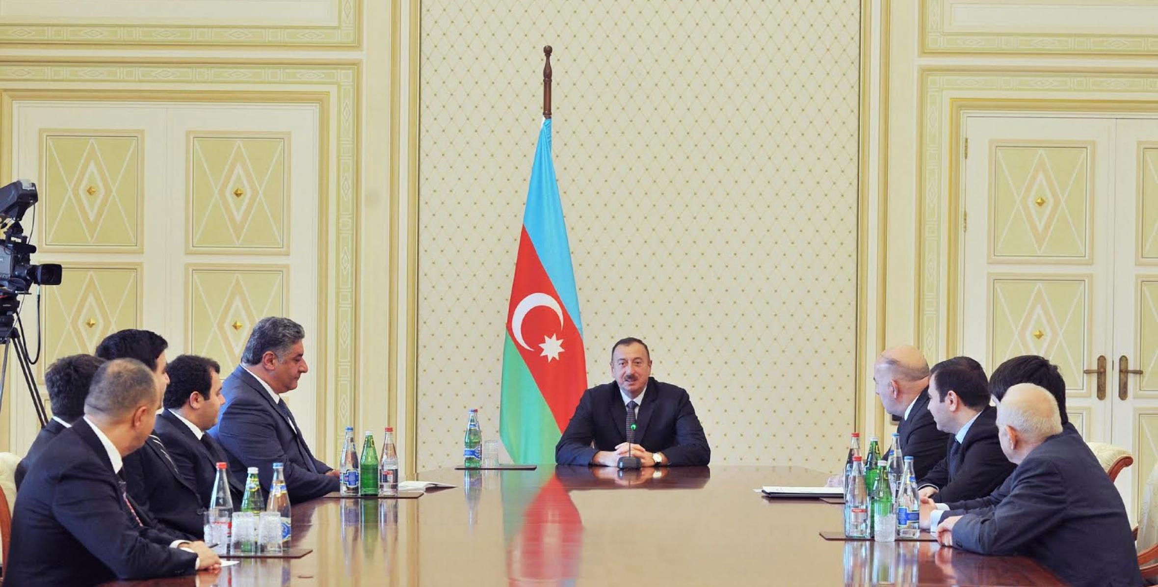 Ilham Aliyev received members of the national men's team of Azerbaijan, who took first place at the European Team Chess Championship, and specialists