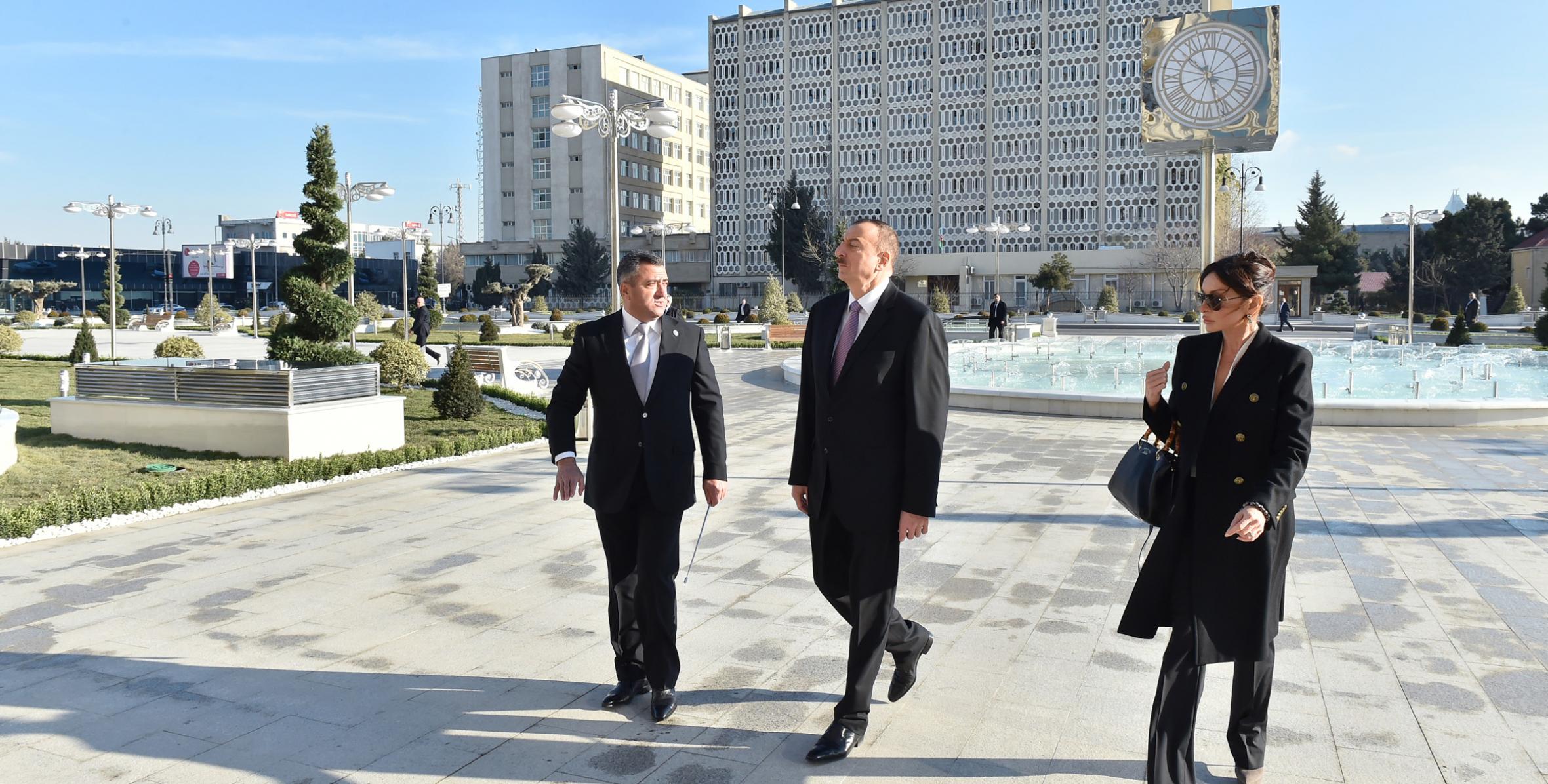 Ilham Aliyev reviewed a new park in Baku