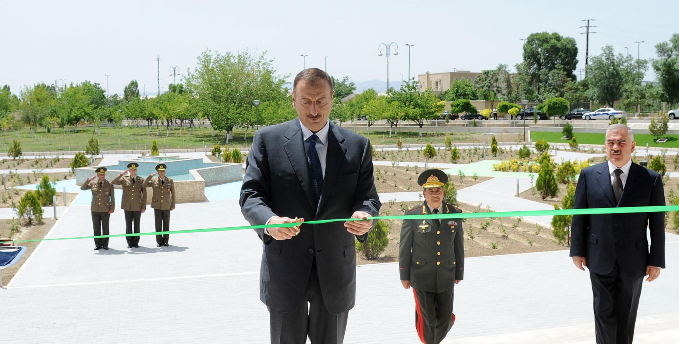 Ильхам Алиев принял участие в открытии административного здания Министерства по чрезвычайным ситуациям Нахчыванской Автономной Республики