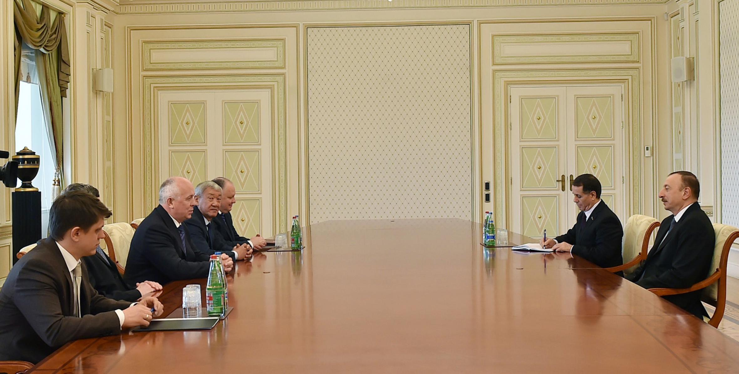 Ильхам Алиев принял делегацию  во главе с генеральным директором российской Государственной корпорации «Ростех»