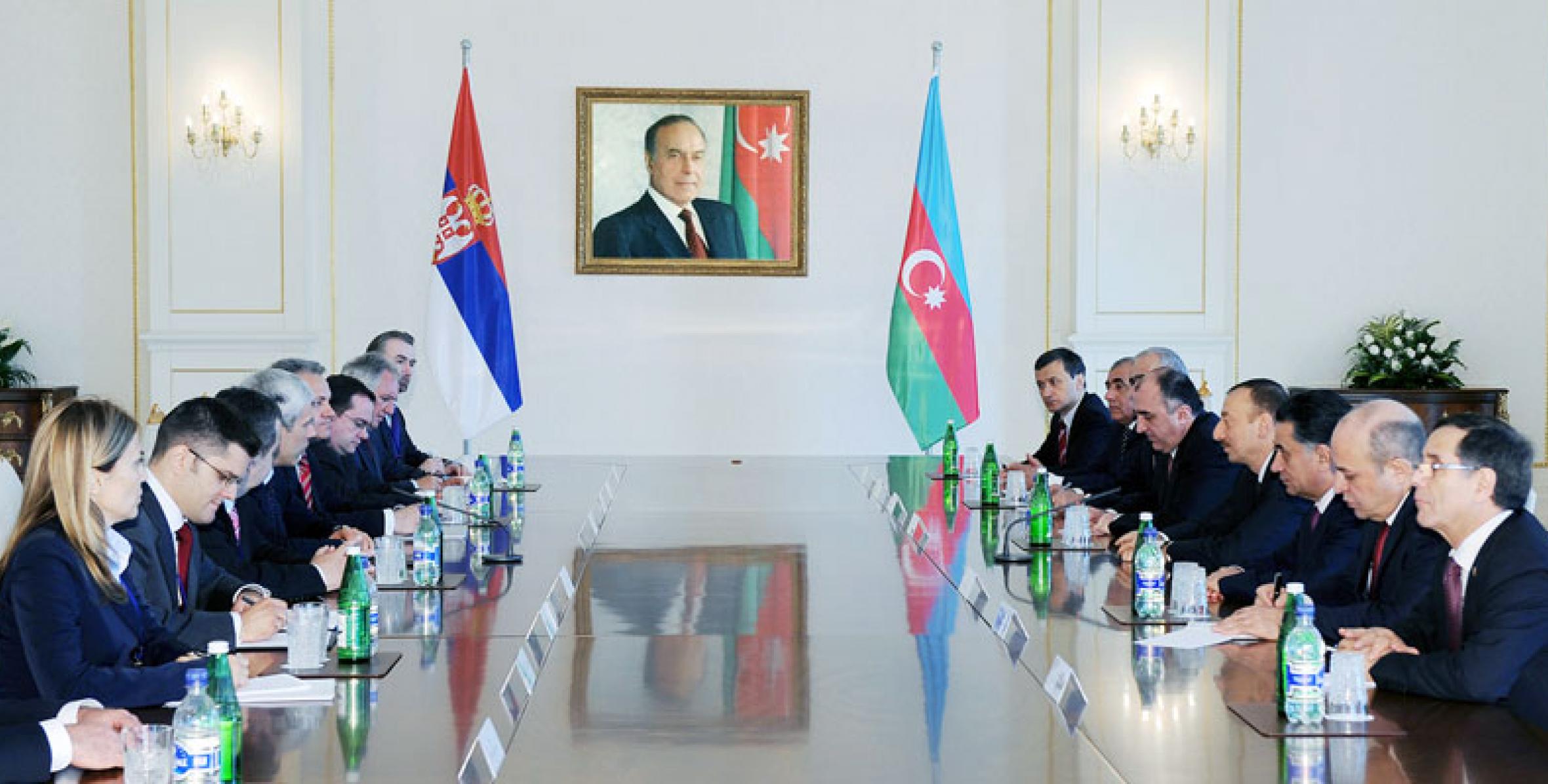 Azerbaijan and Serbian Presidents held a meeting in the presence of delegations