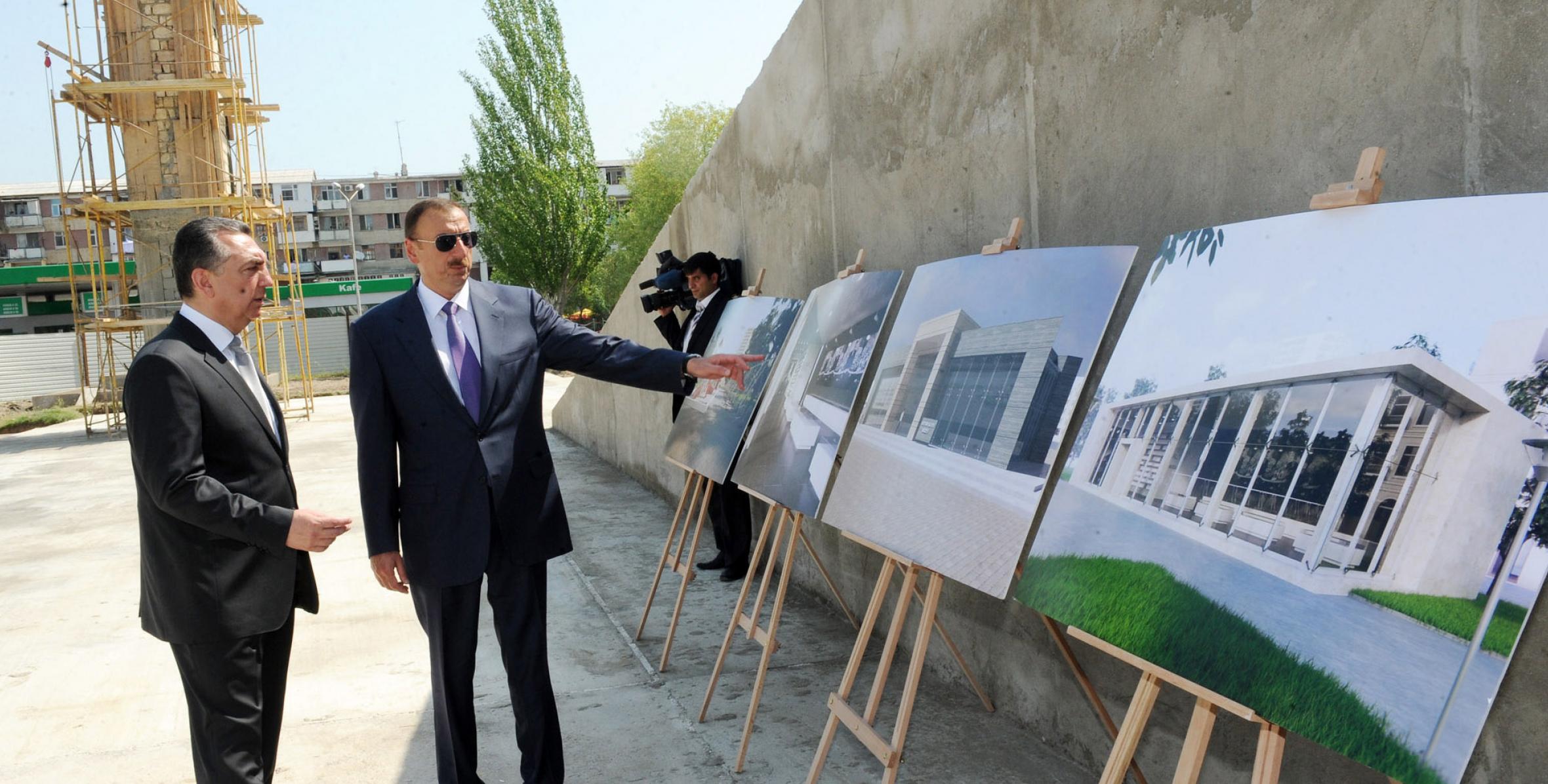 Ilham Aliyev reviewed the progress of reconstruction and landscaping work at the Heydar Aliyev Park