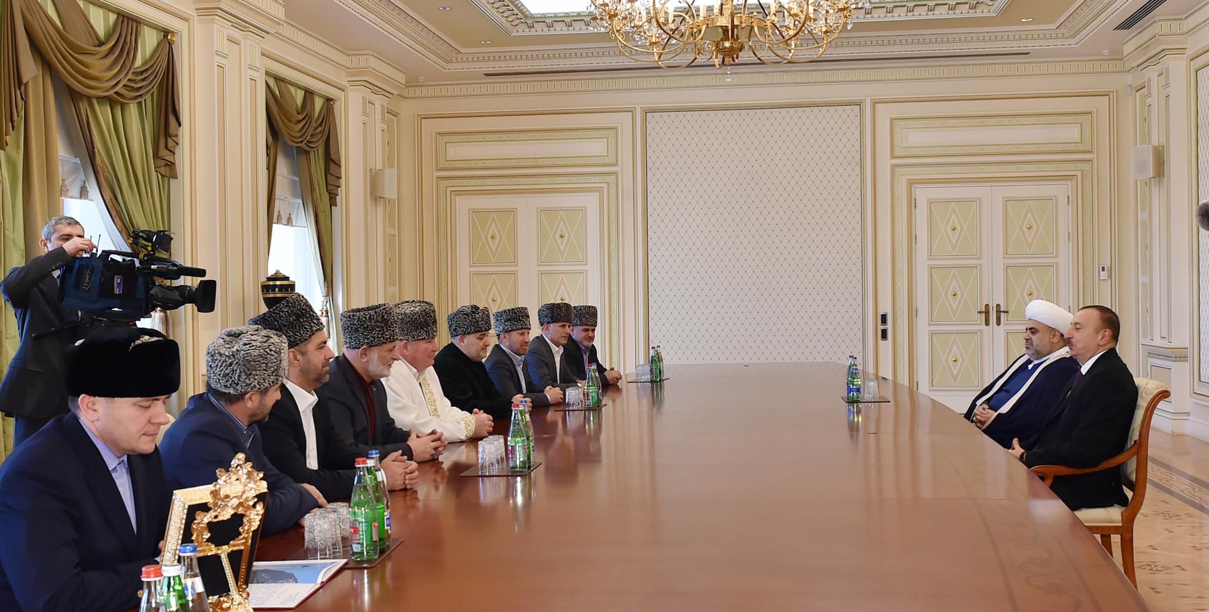 İlham Əliyev Rusiyanın Şimali Qafqaz respublikalarının din xadimlərini qəbul edib