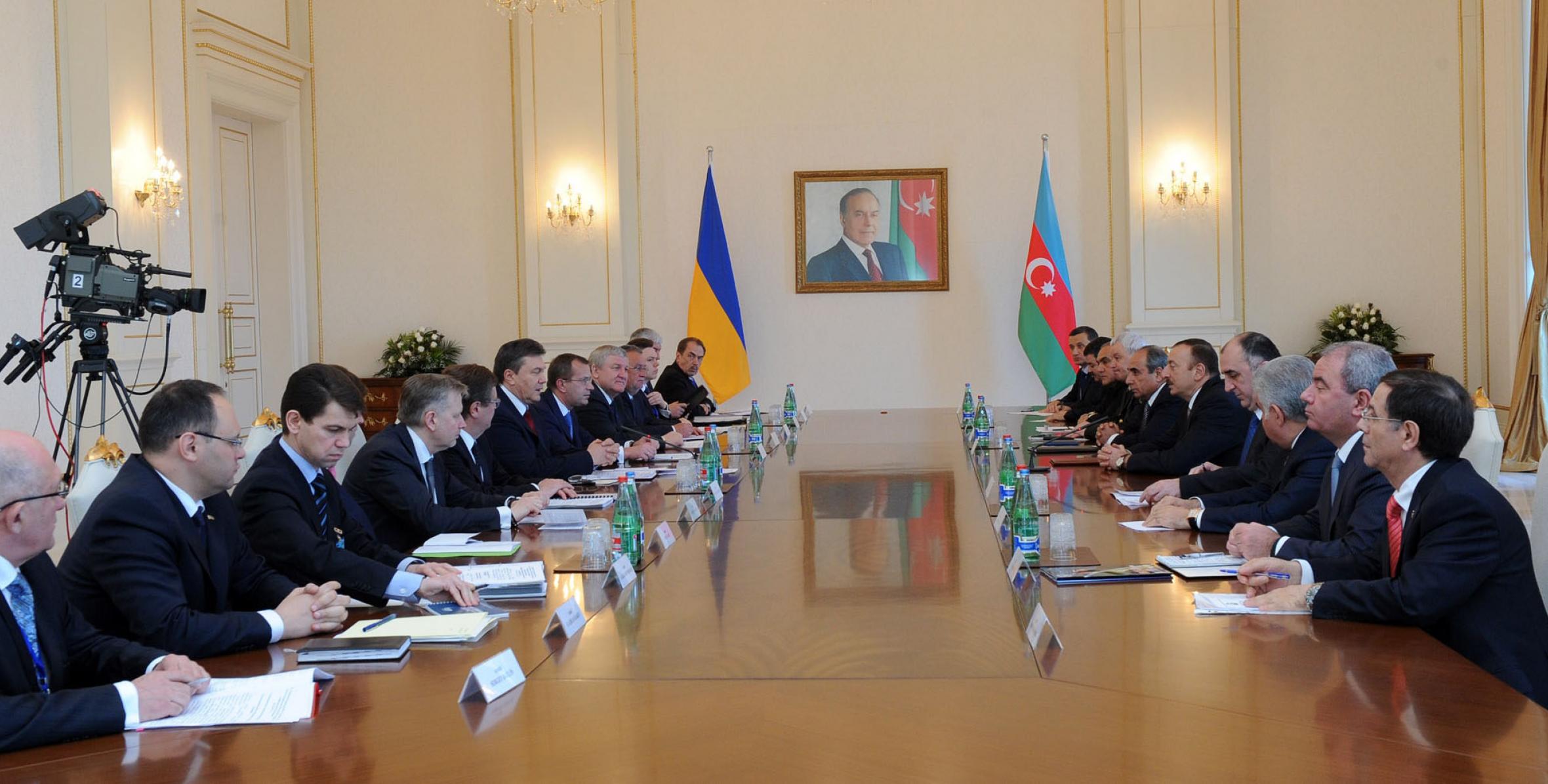 Состоялось третье заседание Совета президентов Азербайджана и Украины