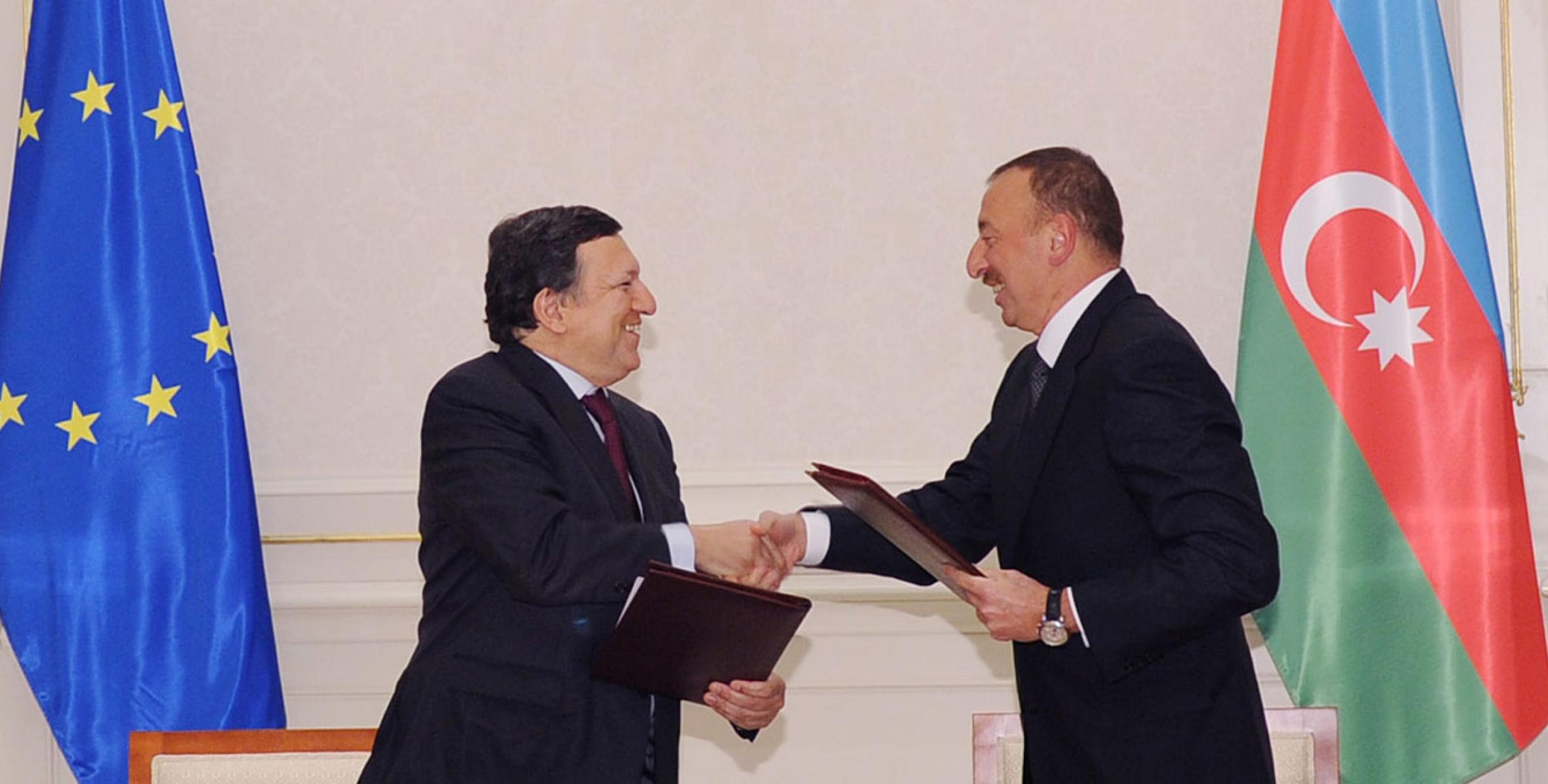 Состоялась церемония подписания документов между Азербайджанской Республикой и Европейским Союзом