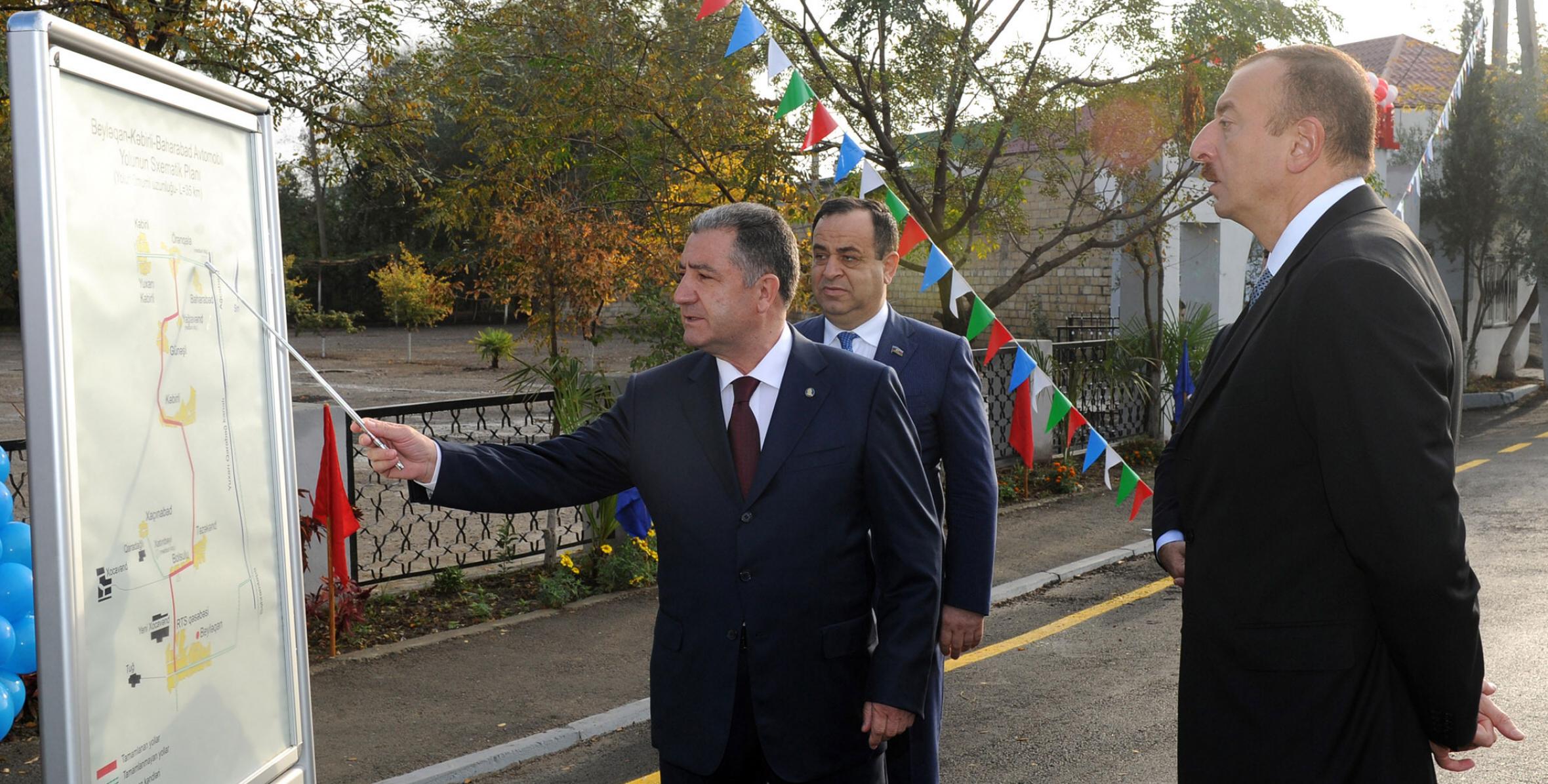 Ильхам Алиев принял участие в открытии автомобильной дороги Бейляган-Кябирли-Бахарабад