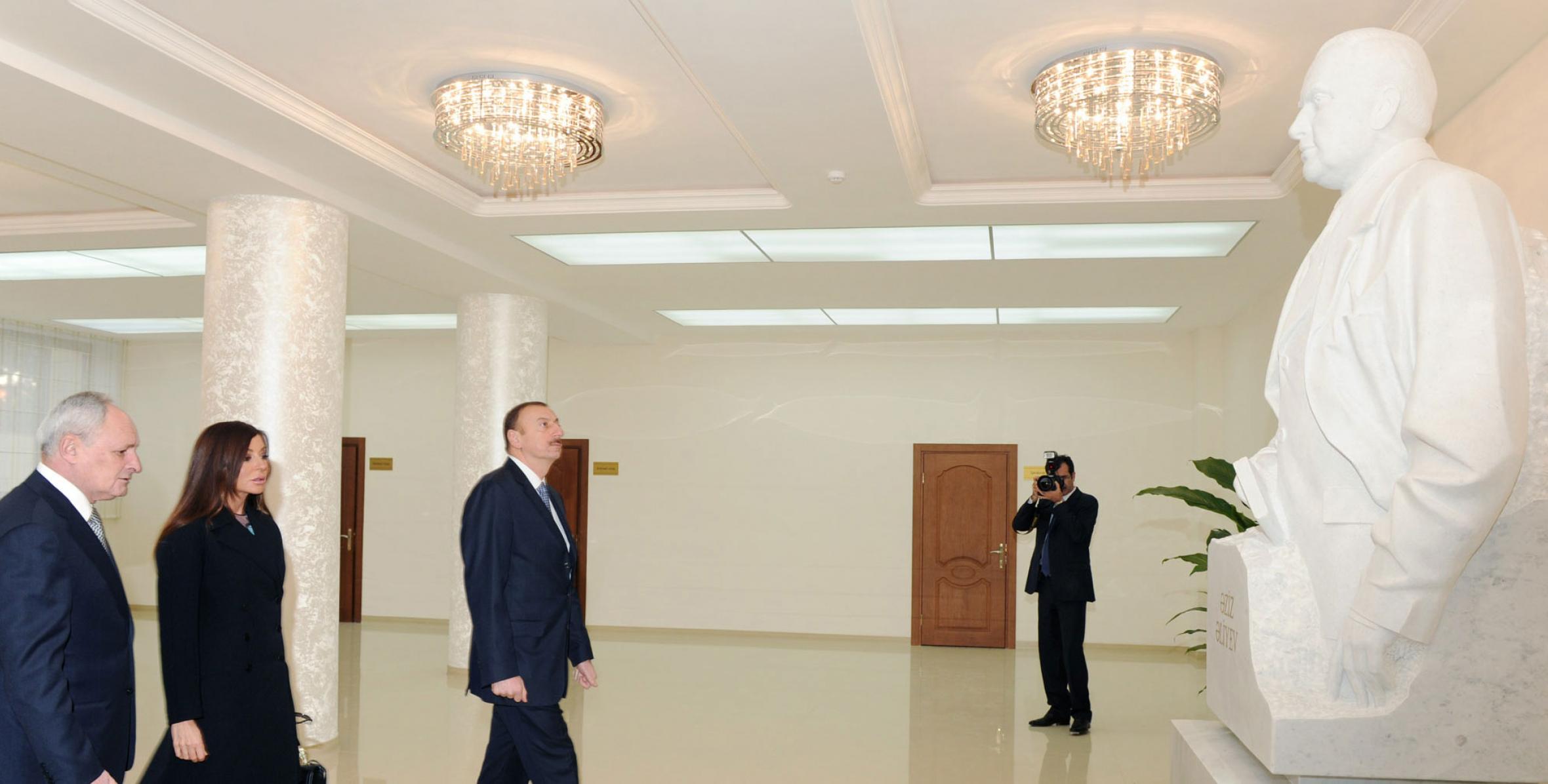 Ilham Aliyev reviewed the condition of the Azerbaijan State Doctors Improvement Institute named after Aziz Aliyev