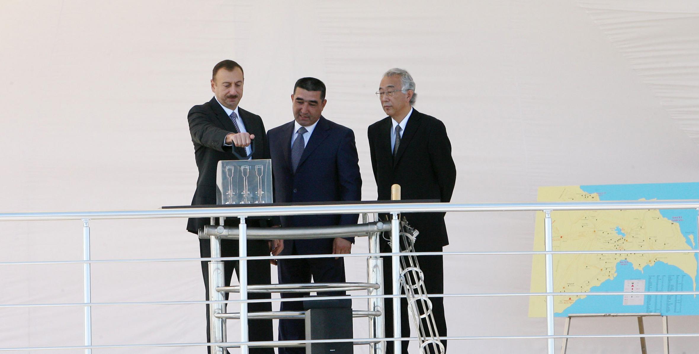 İlham Əliyev “Şimal” elektrik stansiyasının ikinci buxar-qaz enerji qurğusunun təməlqoyma mərasimində iştirak etmişdir