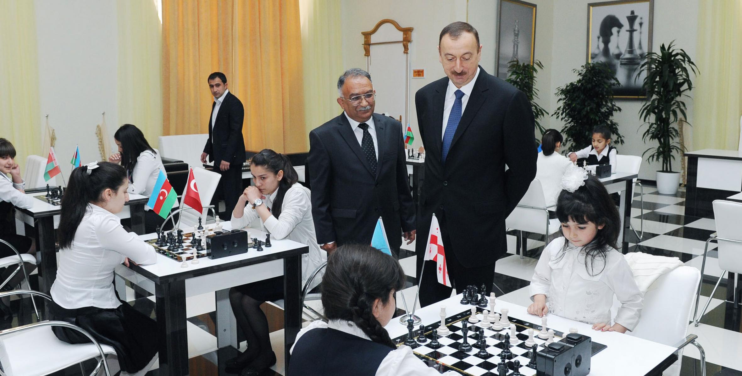 Ильхам Алиев принял участие в открытии Шахматного центра в Газахе