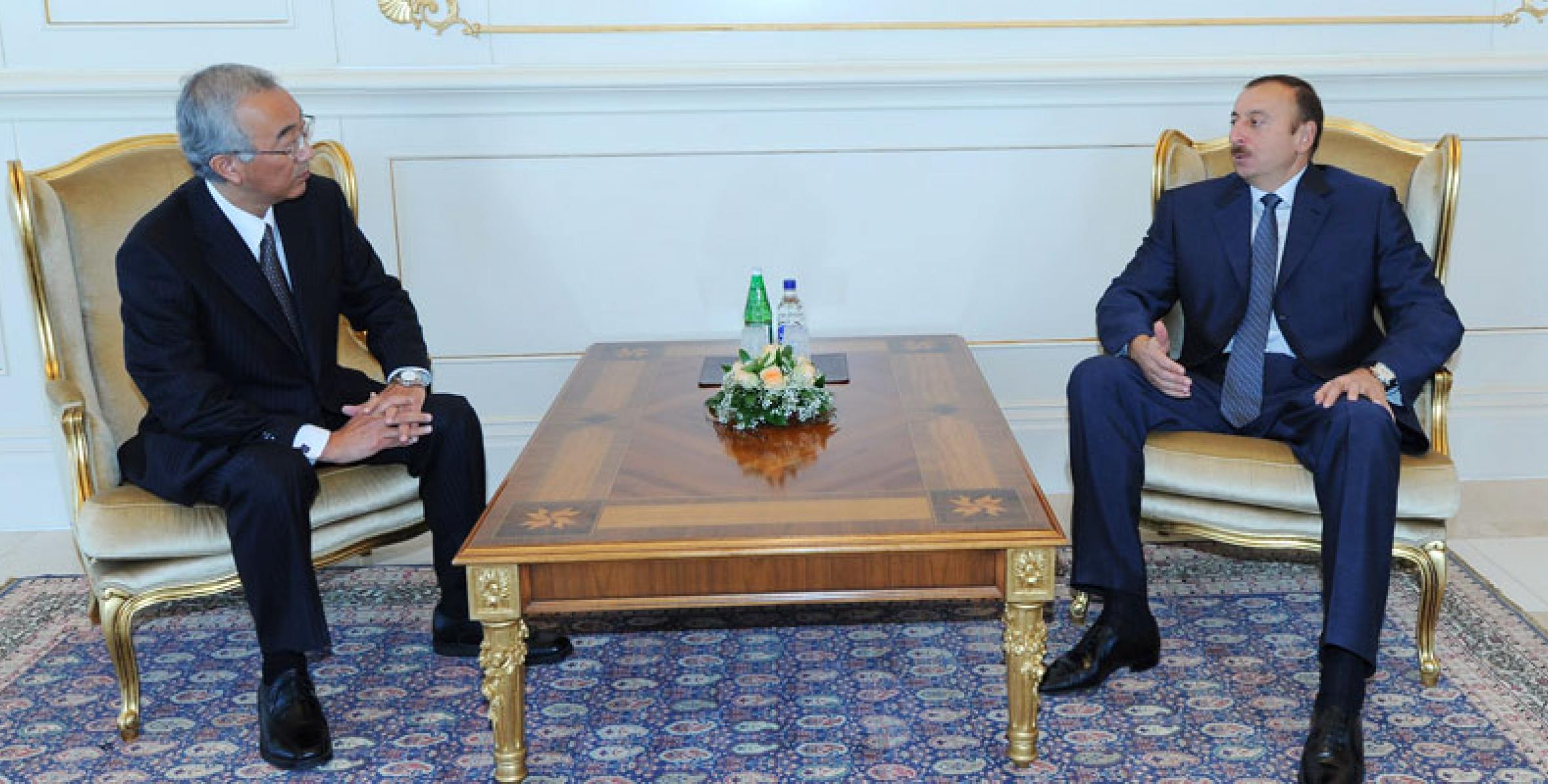 Ilham Aliyev received the credentials of the newly appointed ambassador of Japan to Azerbaijan