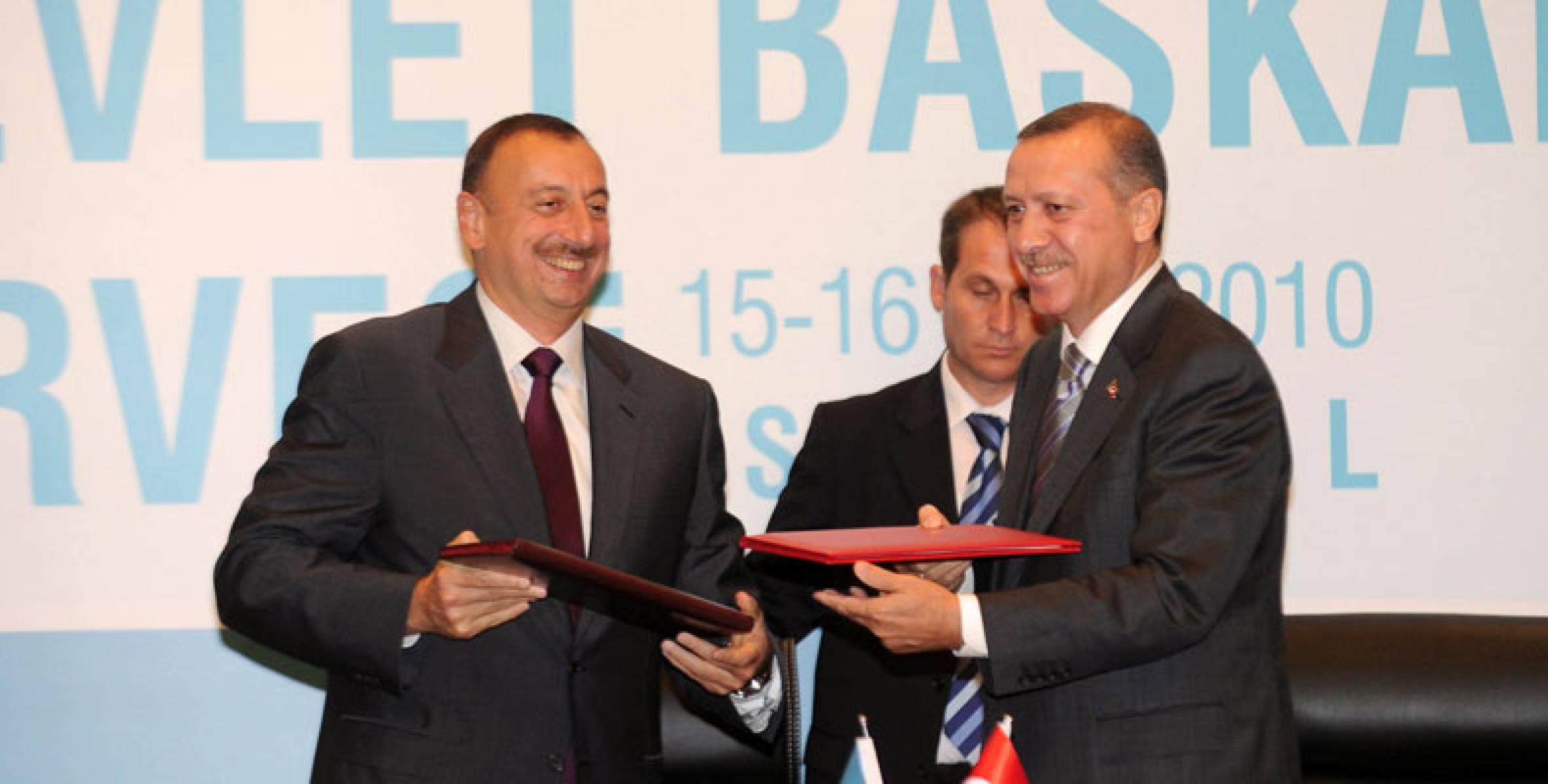 Подписана декларация о создании Совета стратегического сотрудничества между Азербайджаном и Турцией