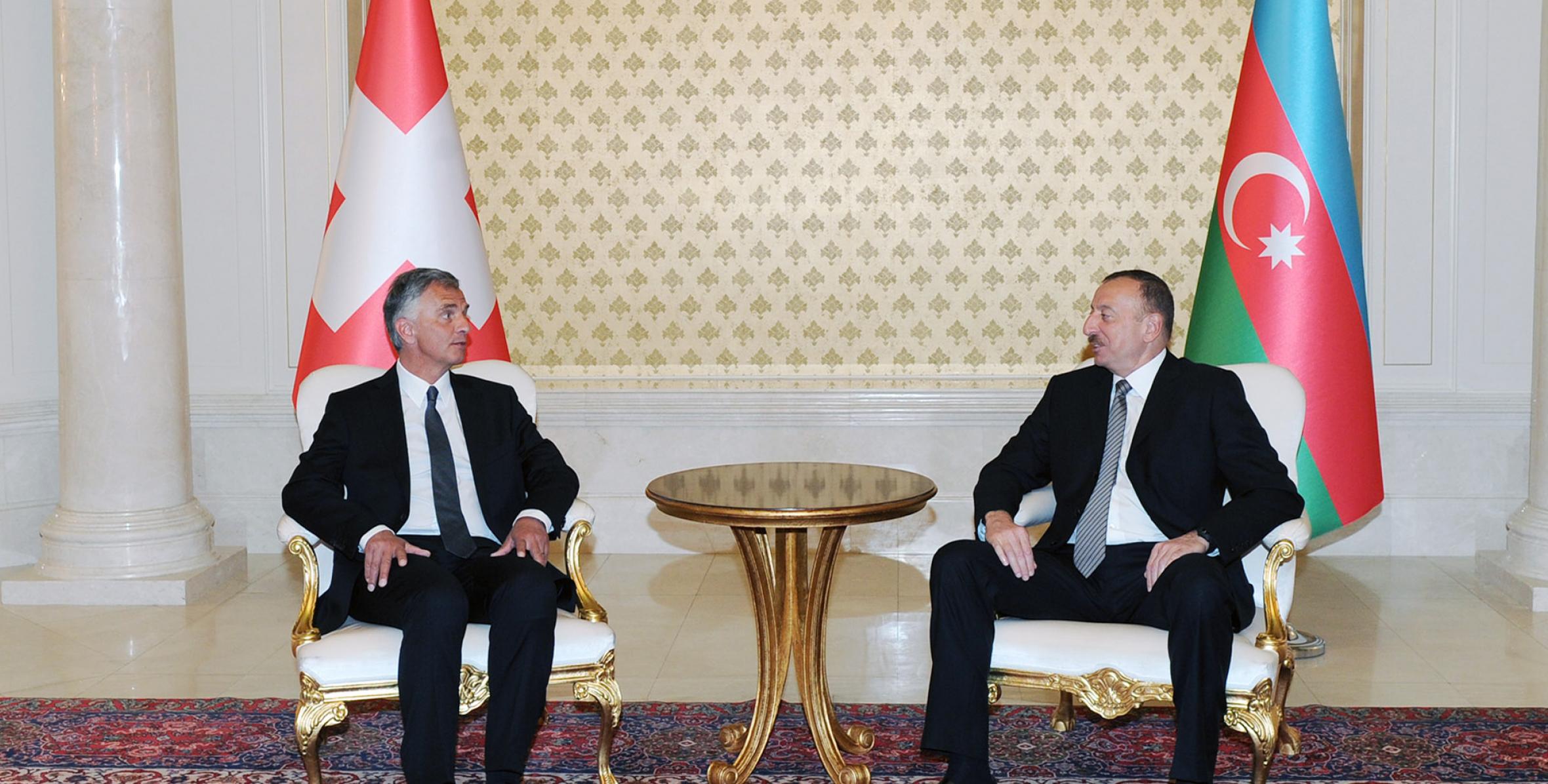 Состоялась встреча Ильхама Алиева и Президента Швейцарии Дидье Буркхальтера один на один