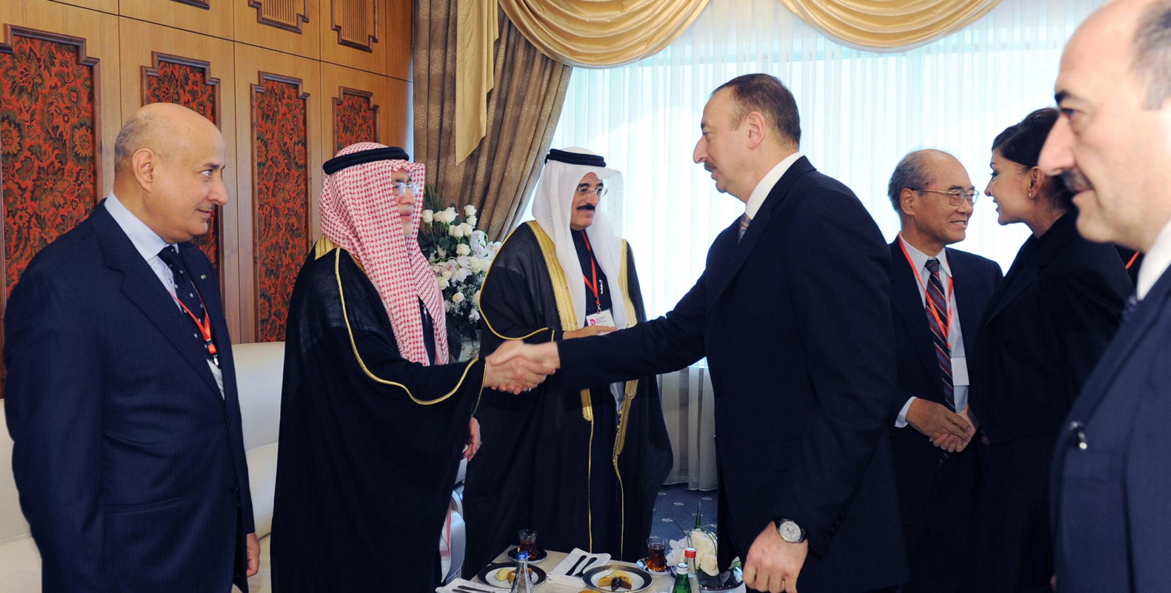 Ильхам Алиев встретился с высокопоставленными представителями зарубежных стран и международных организаций