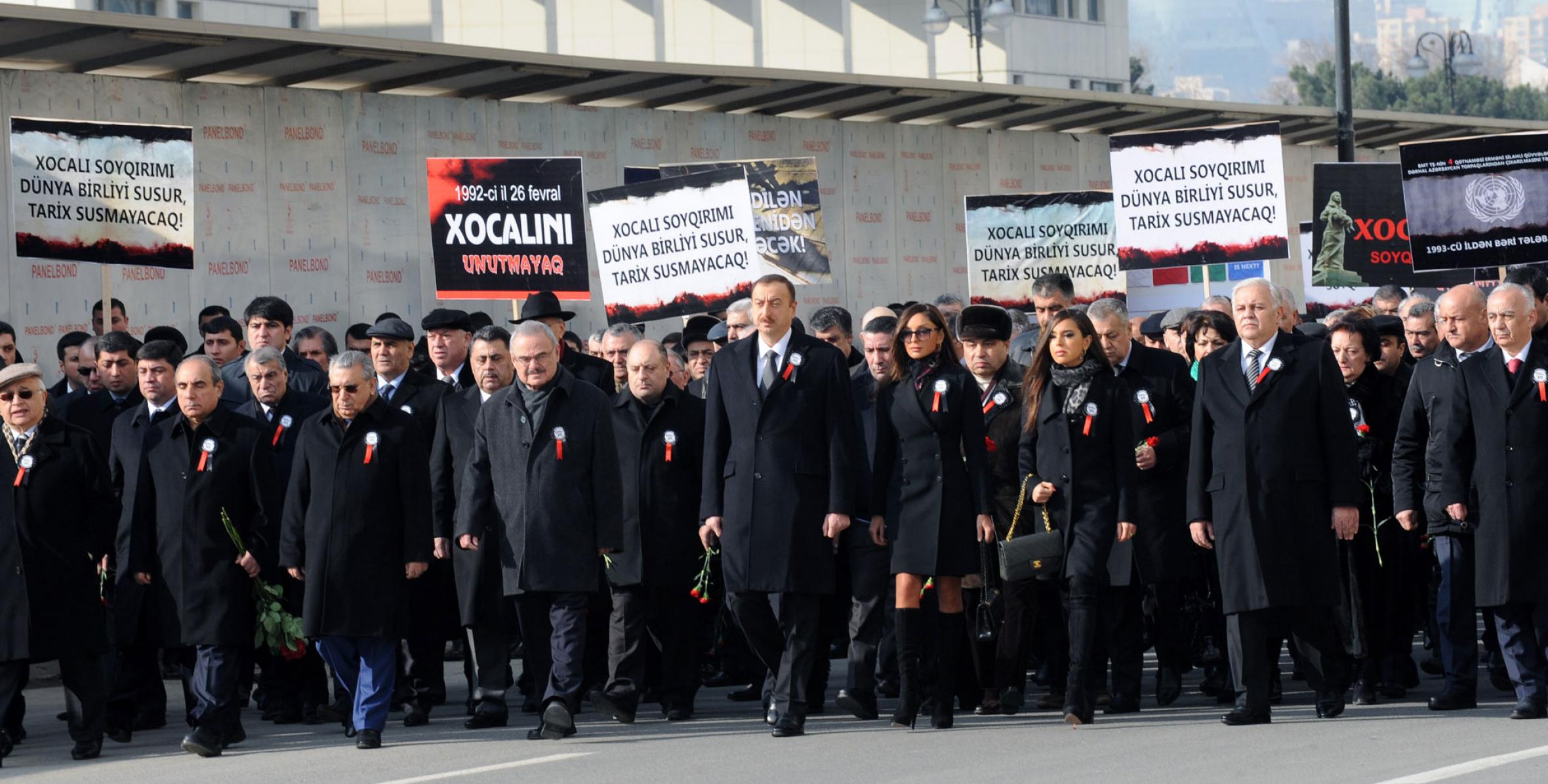 Ильхам Алиев принял участие в шествии по случаю 20-й годовщины Ходжалинского геноцида