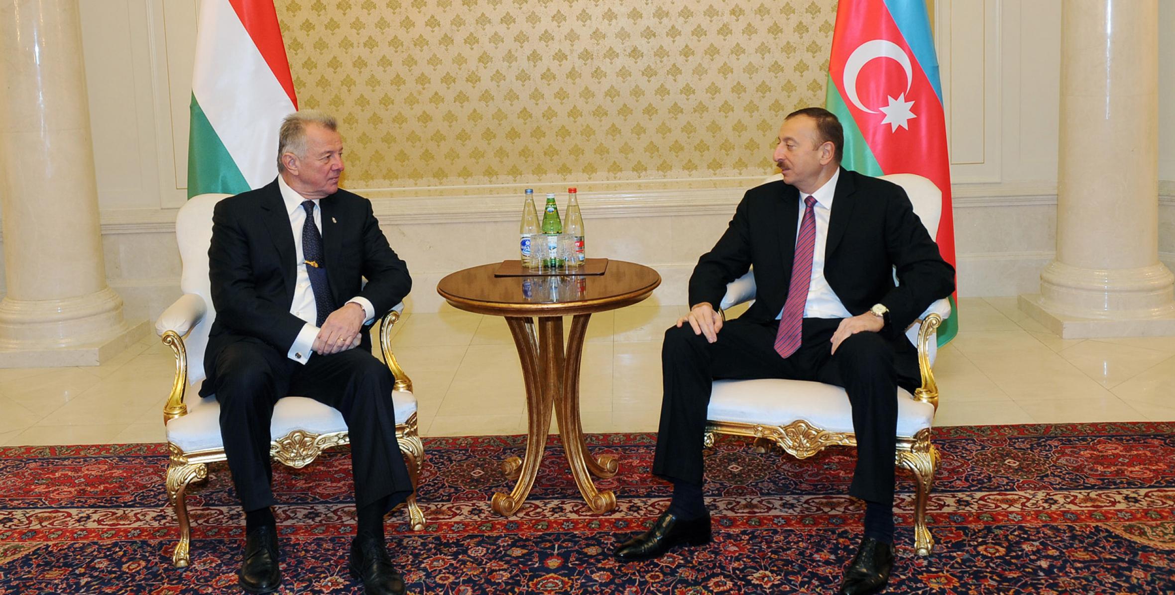 Ilham Aliyev and Hungarian President Pal Schmitt held a private meeting
