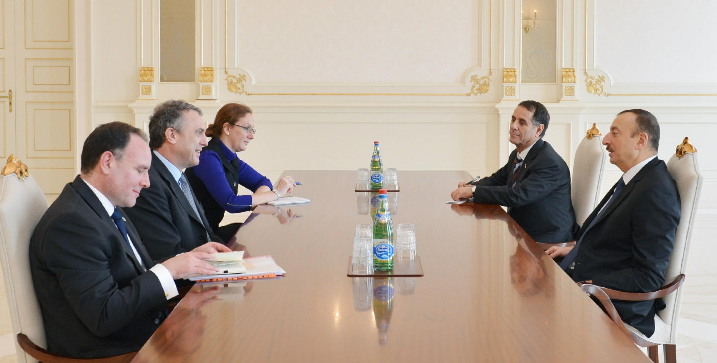 Ilham Aliyev received a delegation led by the Permanent Under-Secretary and Head of the Diplomatic Service of the Ministry of Foreign and Commonwealth Affairs of the United Kingdom Simon Fraser