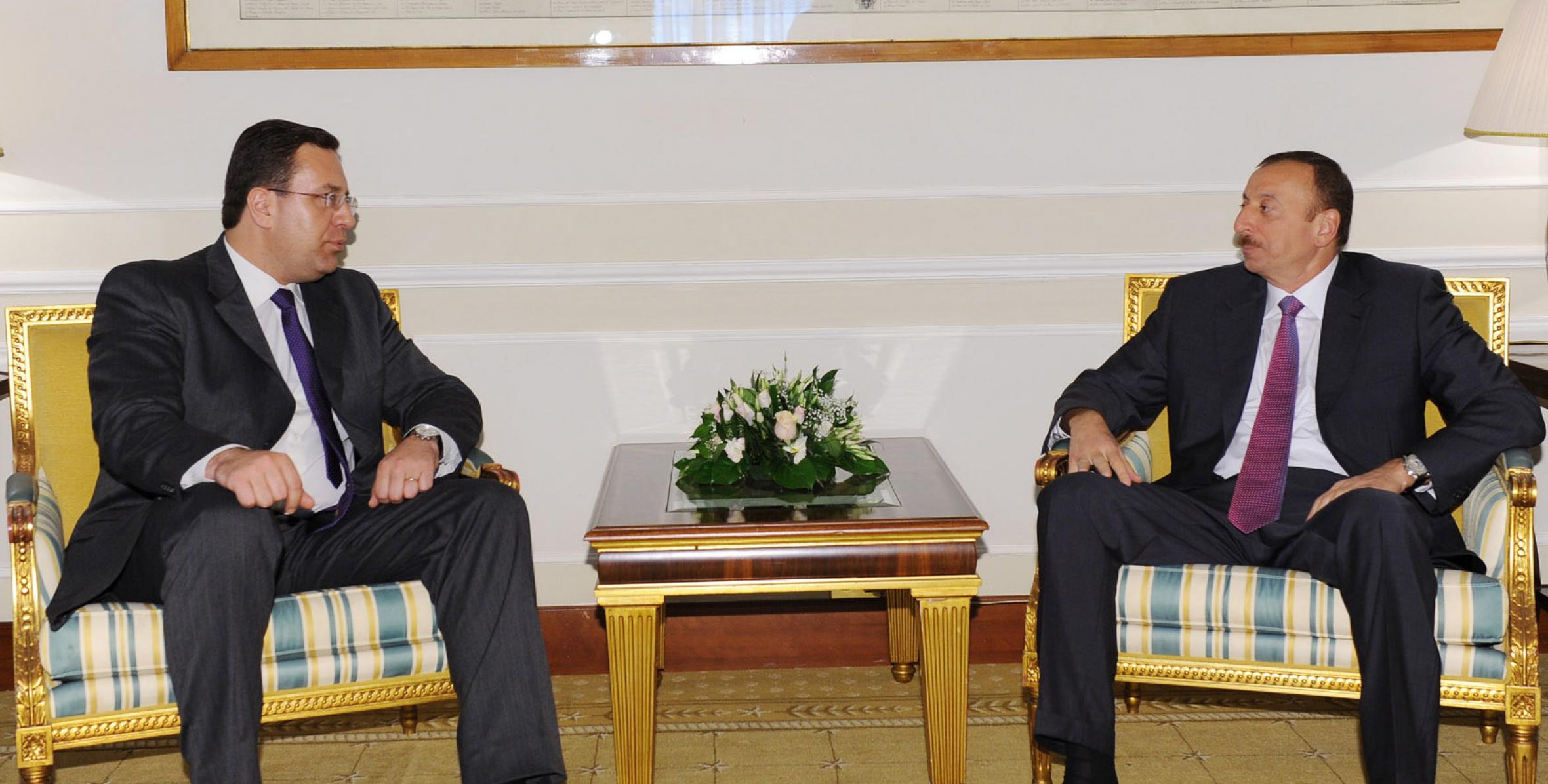 Ильхам Алиев встретился с исполняющим обязанности Президента Республики Молдова Марианом Лупу