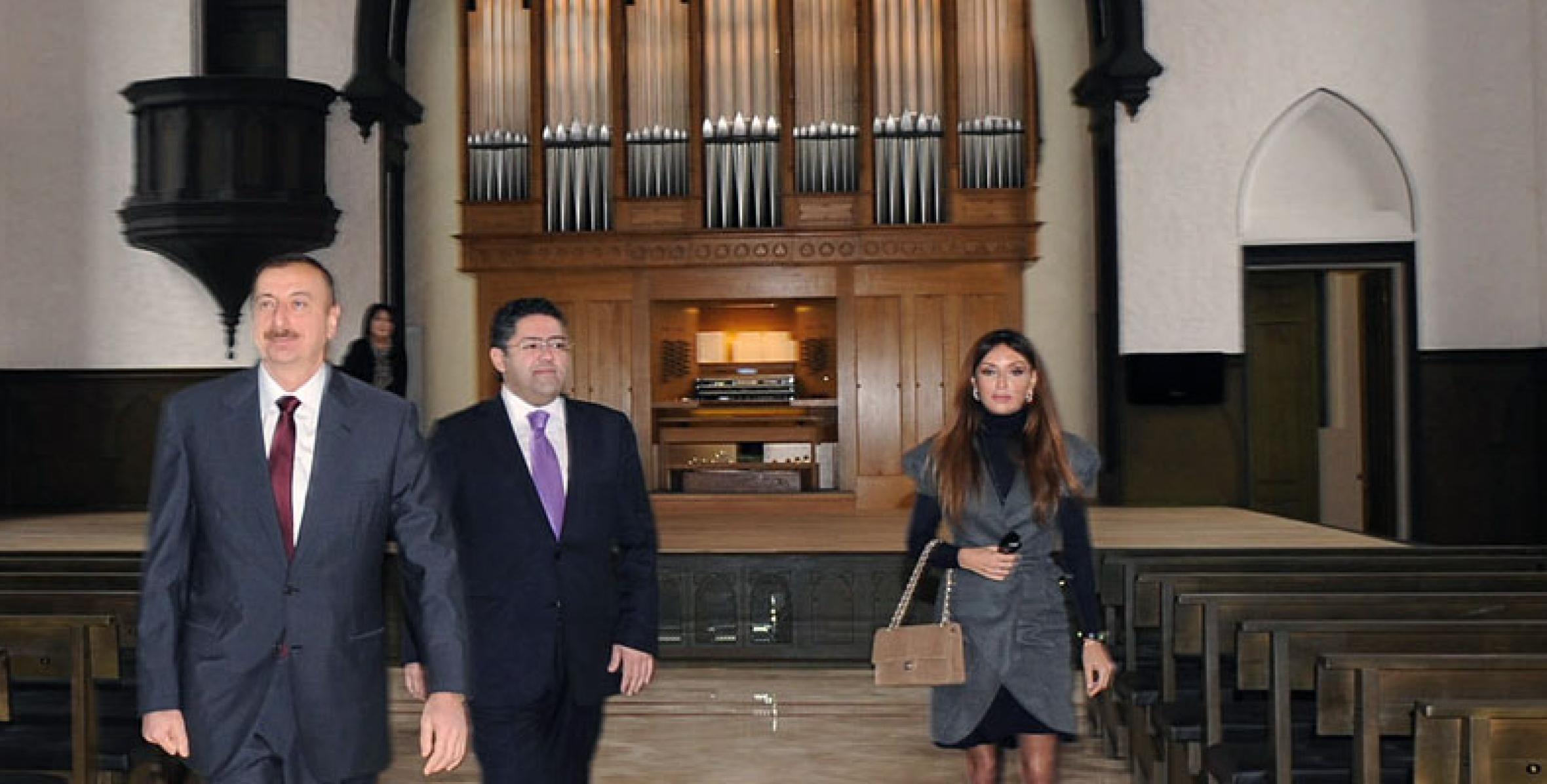 Ильхам Алиев принял участие в открытии здания зала камерной и органной музыки Государственной Филармонии