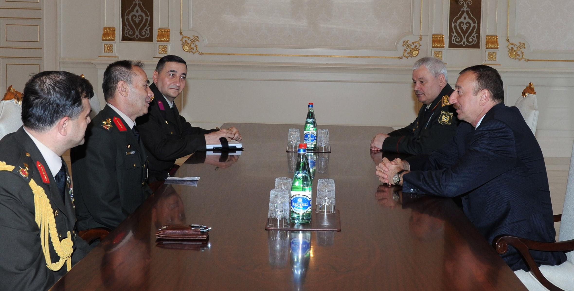 Ilham Aliyev received the delegation led by Saldiray Berk, the Commander of Land Forces’ Training and Doctrine of Turkey