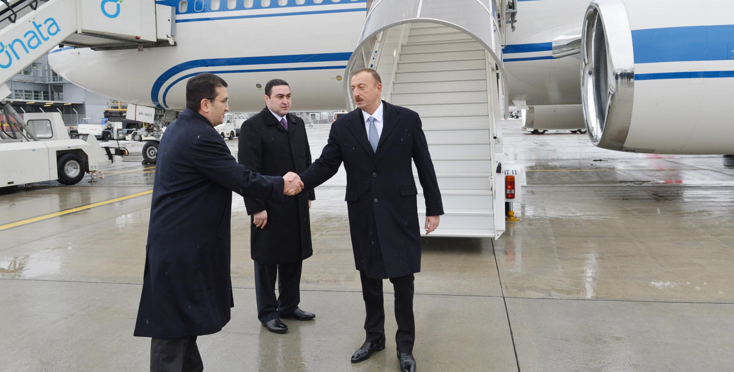 Ильхам Алиев прибыл с рабочим визитом в Швейцарию