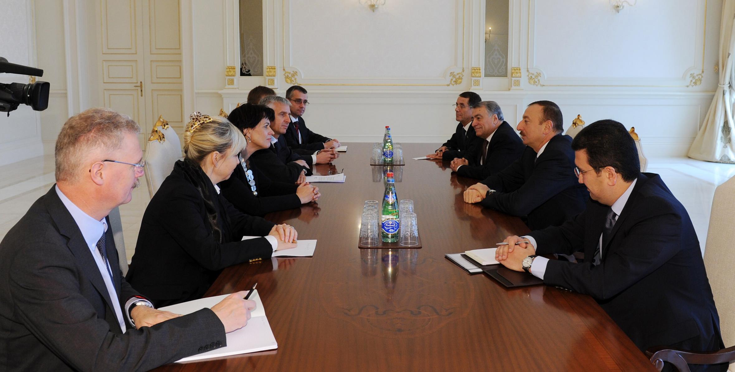 Ilham Aliyev received the minister of energy, environment, communication and transport of the Swiss Confederation