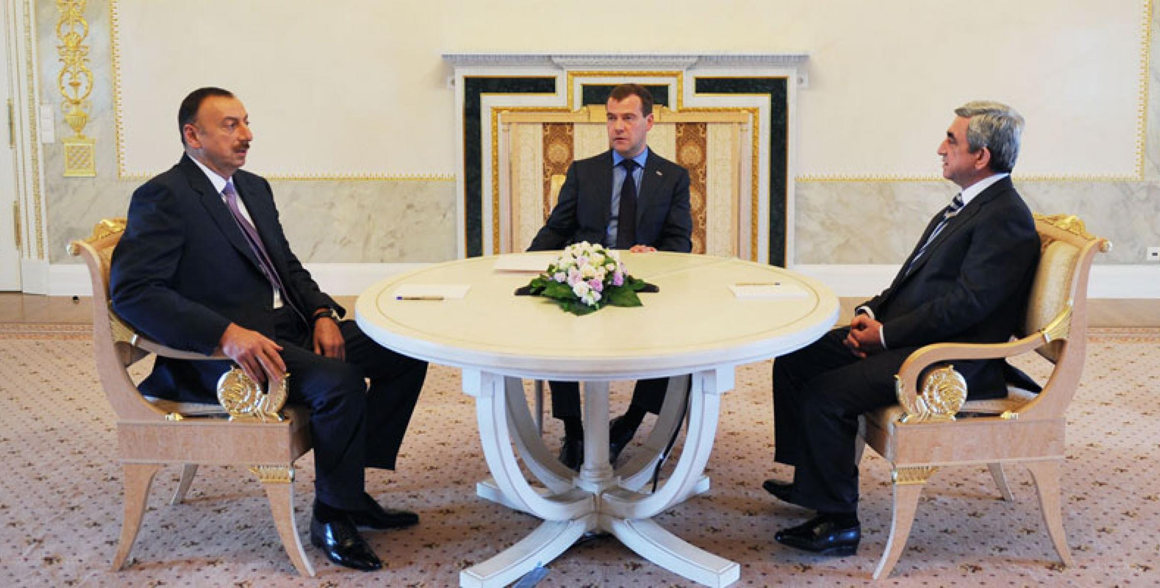 Состоялась встреча президентов Азербайджана, России и Армении