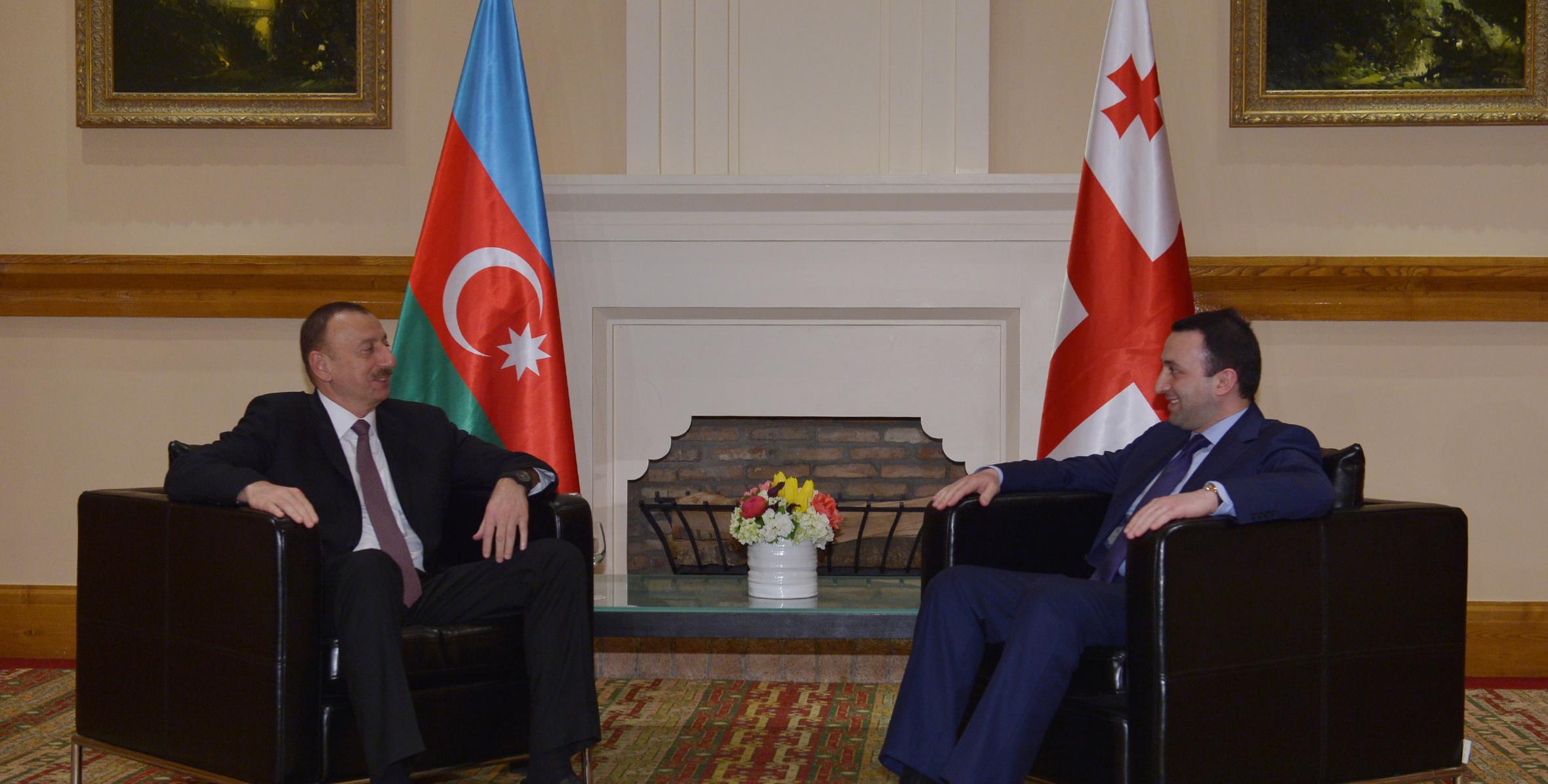 İlham Əliyevin Gürcüstanın Baş naziri İrakli Qaribaşvili ilə görüşü olmuşdur
