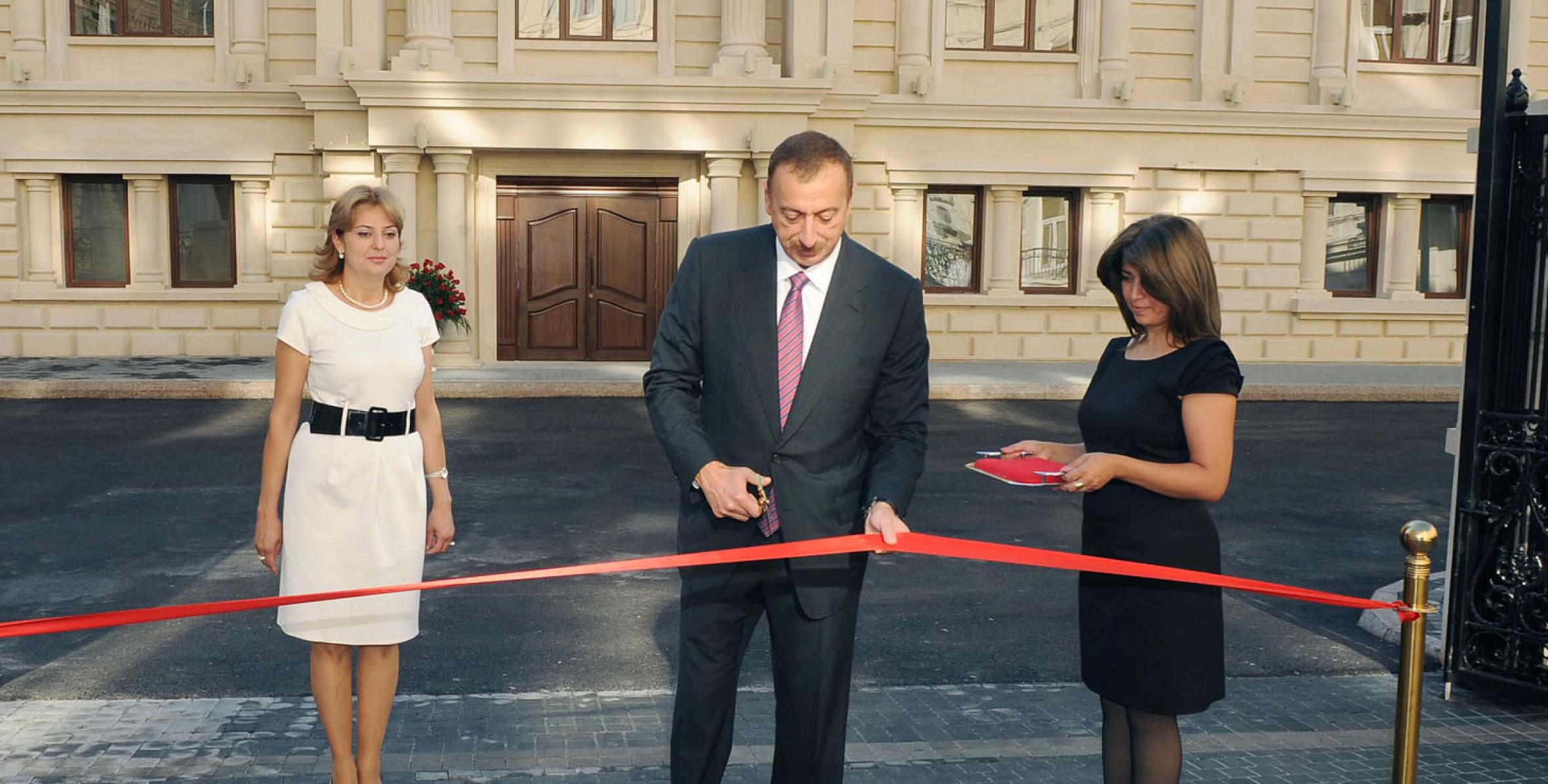 Ilham Aliyev attended the ceremony to commission school No 6 in Baku after reconstruction