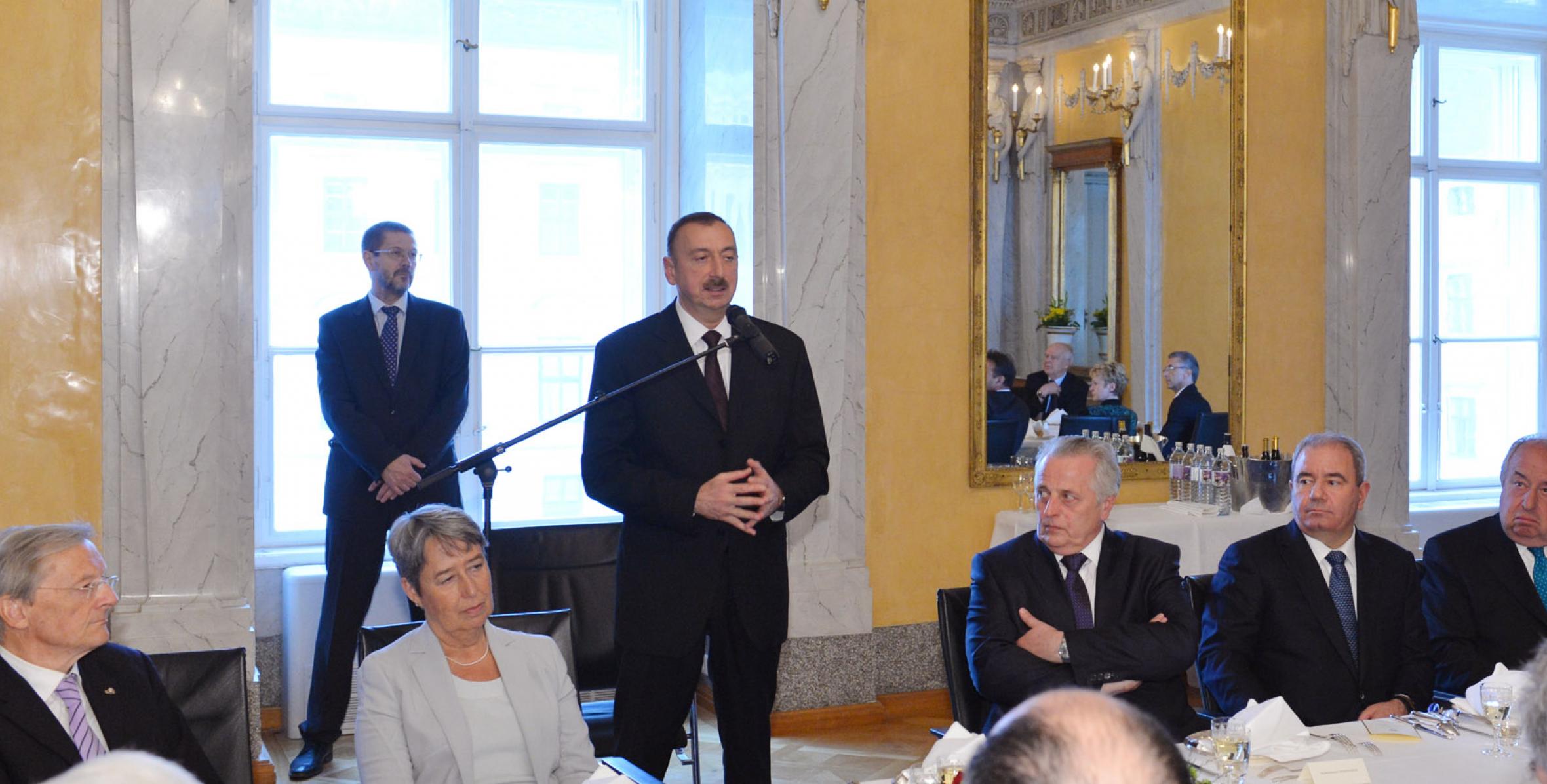 Official lunch reception was hosted in honor of Ilham Aliyev and his wife Mehriban Aliyeva in Vienna