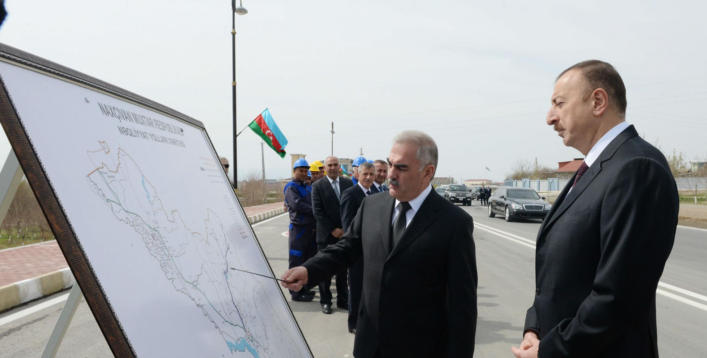 Ильхам Алиев принял участие в открытии магистральной автодороги Нахчыван-Шахбуз-Батабат