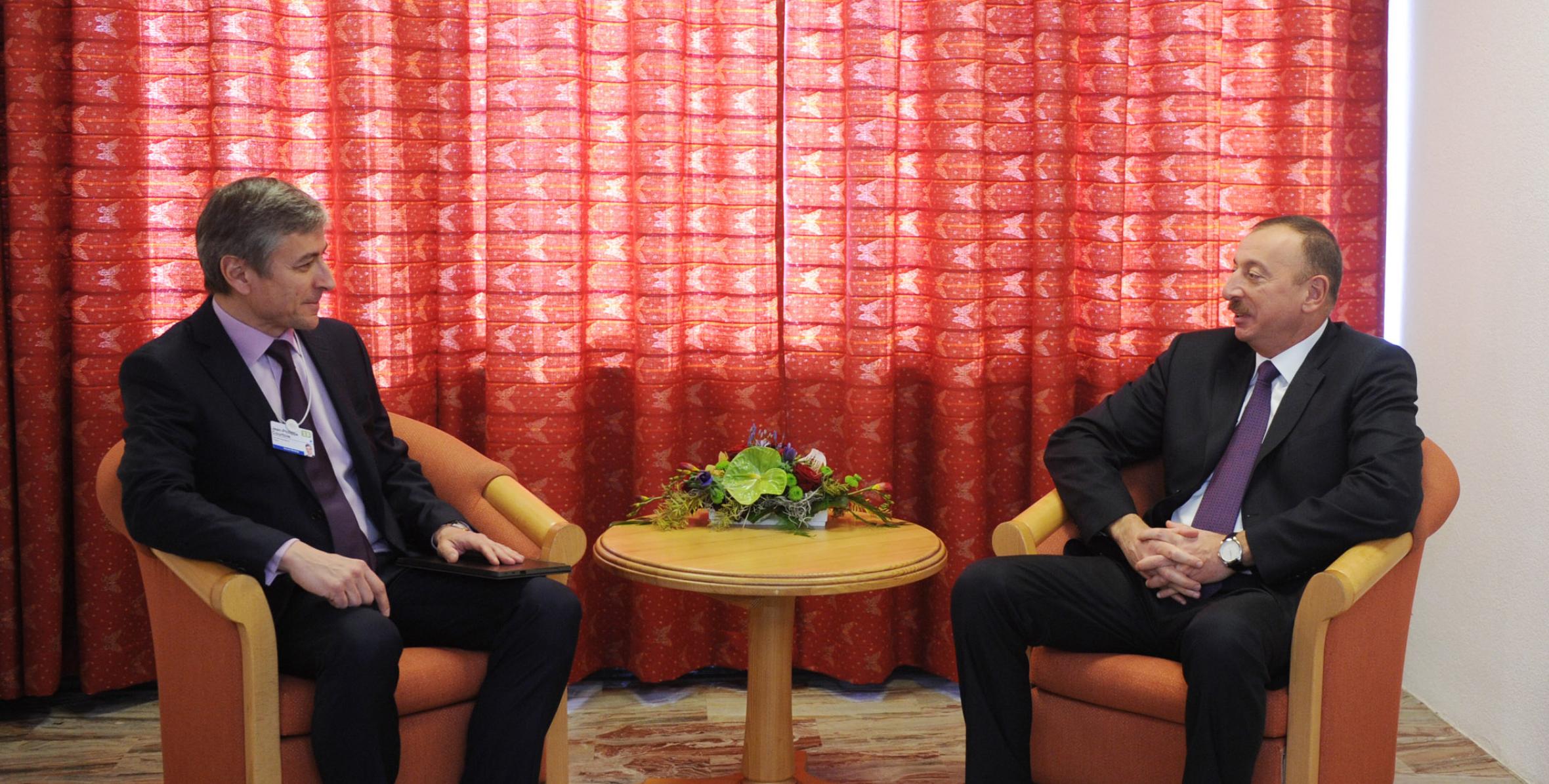 Состоялась встреча Ильхама Алиева с президентом компании Microsoft International Жаном-Филиппом Куртуа