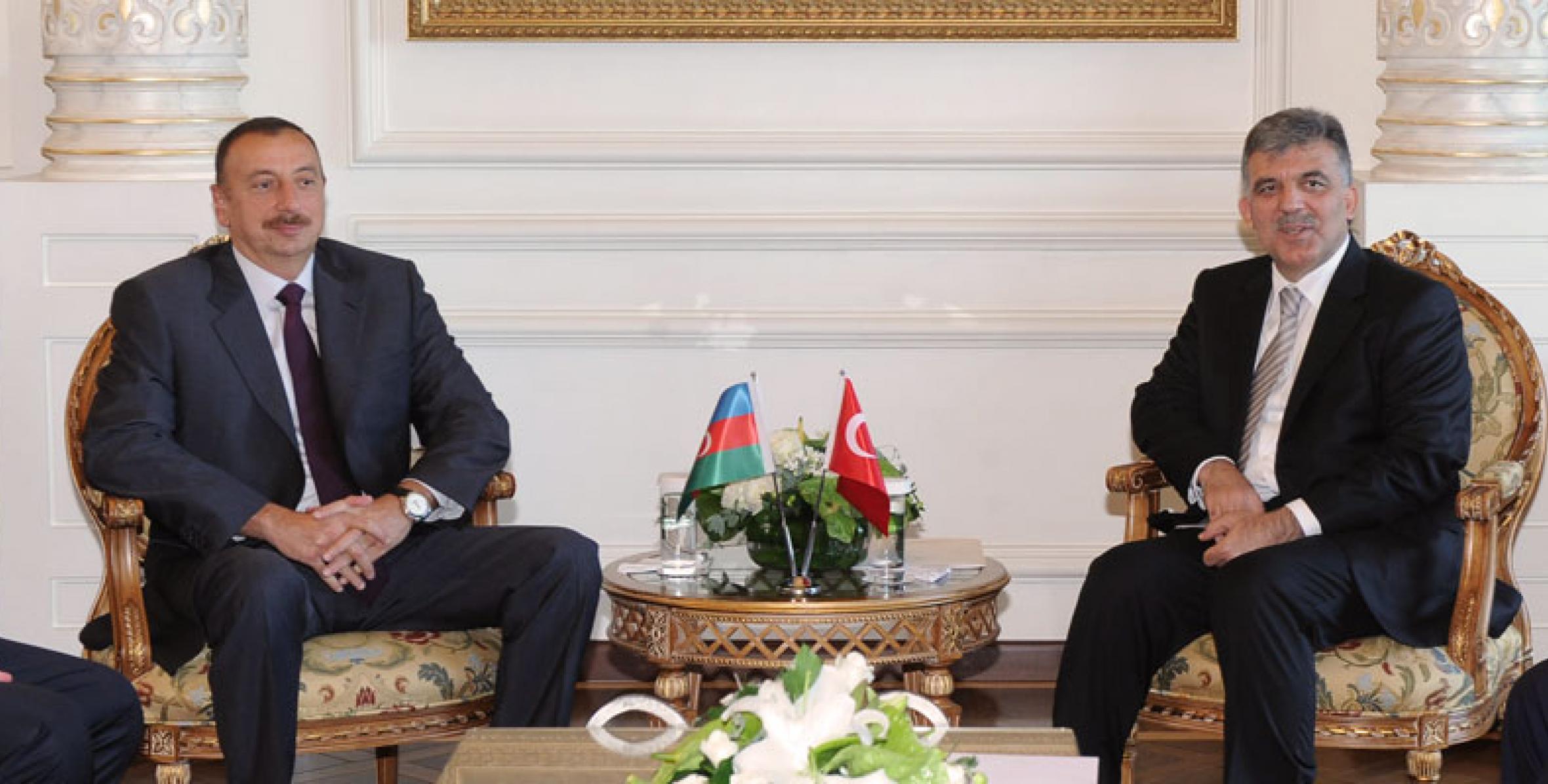 Состоялась встреча Ильхама Алиева и Президента Турции Абдуллаха Гюля