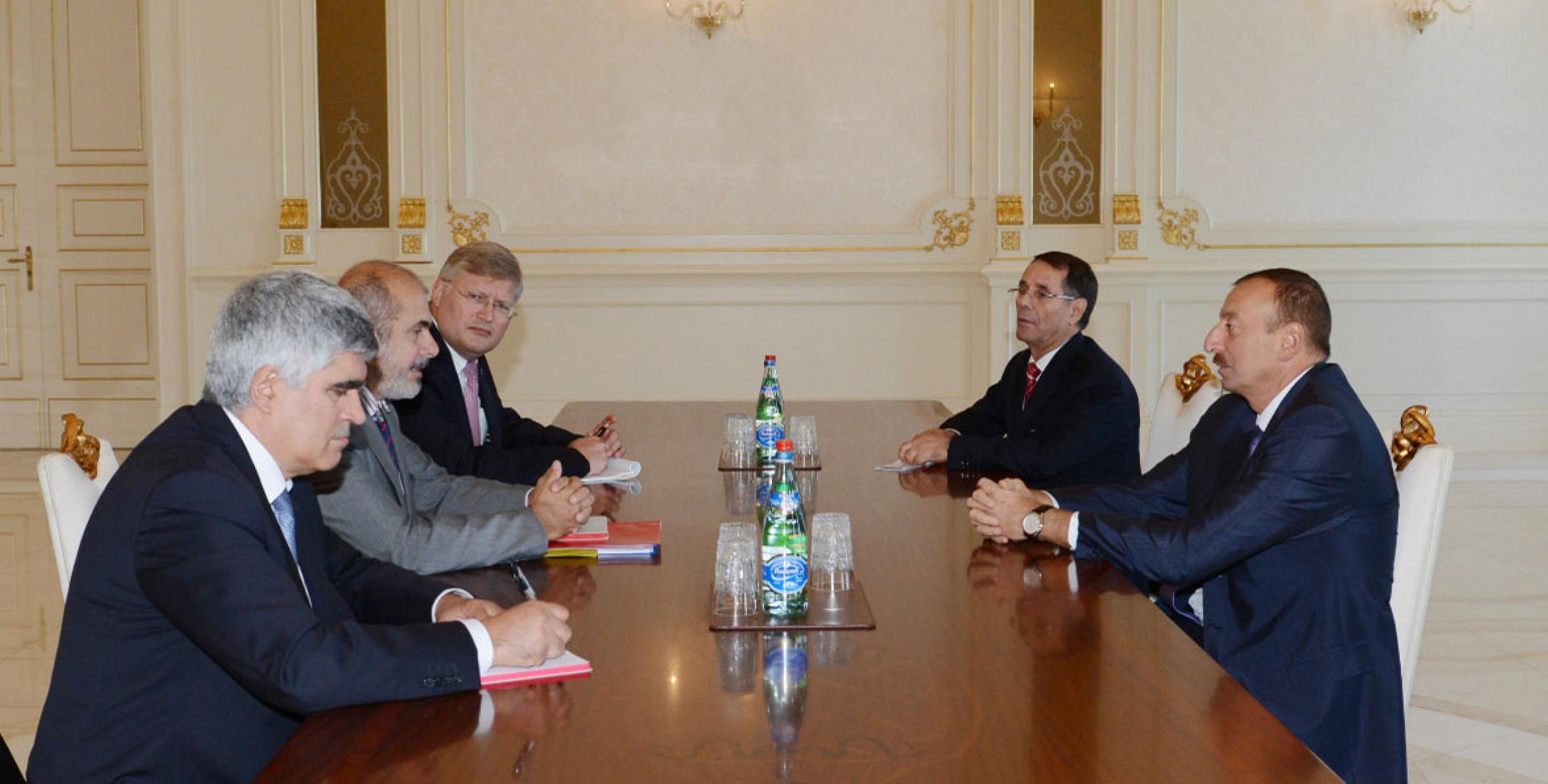 Ilham Aliyev received the delegation led EU Special Representative for the South Caucasus