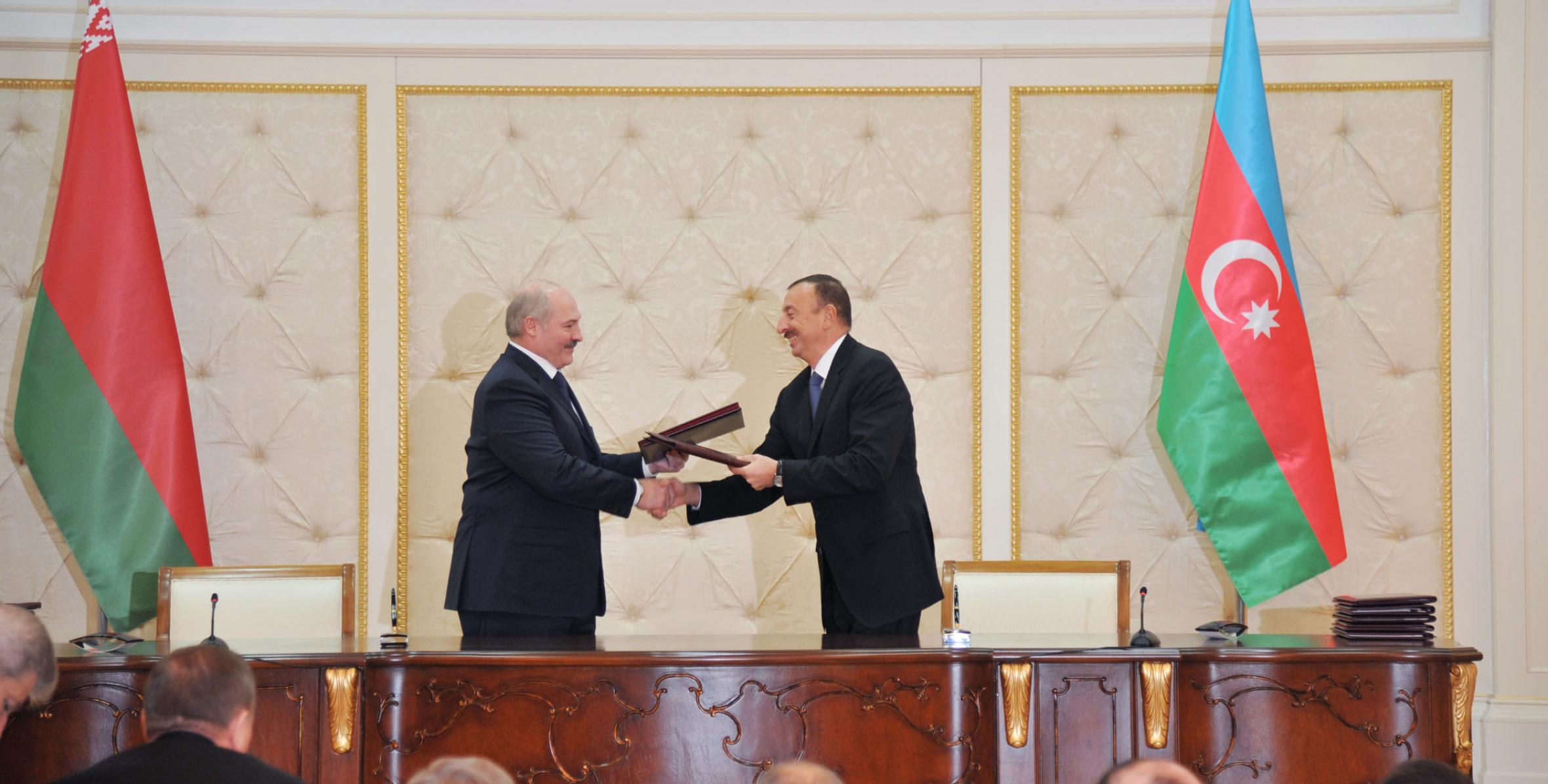 A ceremony has been held to sign Azerbaijani-Belarusian documents