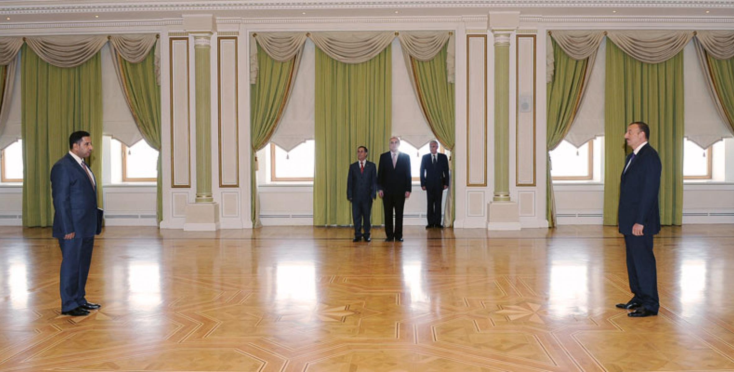 Ilham Aliyev received the incoming ambassador of the Republic of Iraq