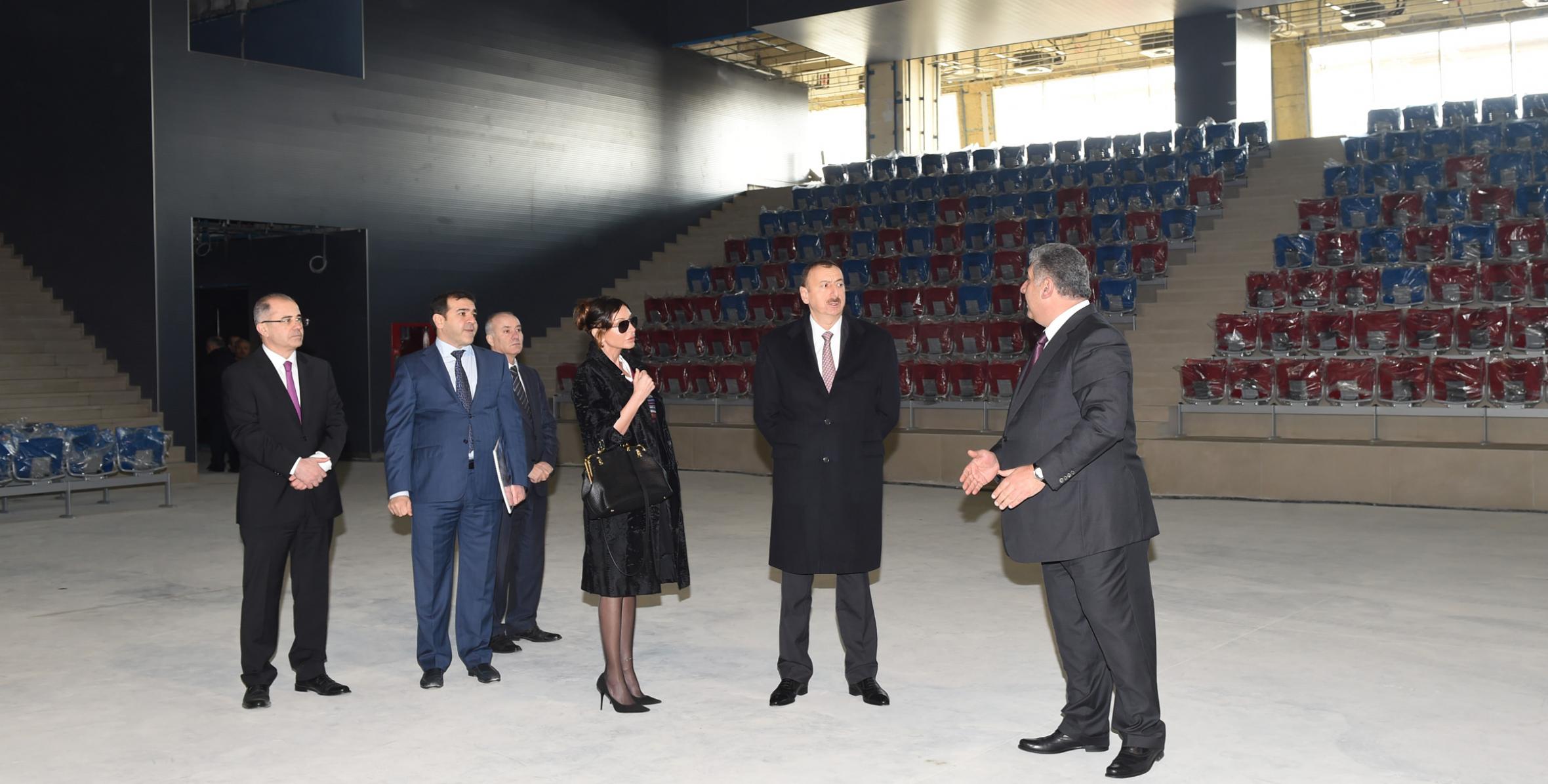 Ильхам Алиев поинтересовался ходом реконструкции Бакинского дворца спорта