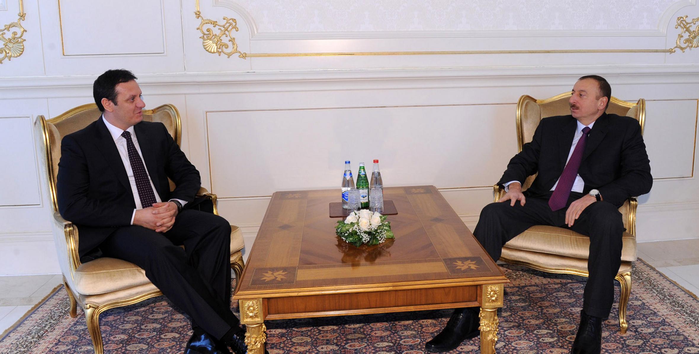 Ilham Aliyev accepted the credentials of Albanian Ambassador to Azerbaijan
