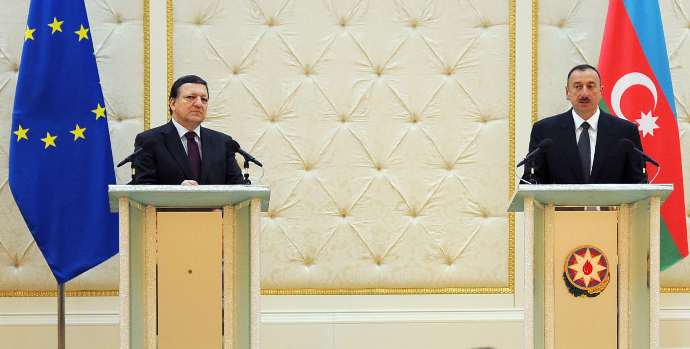 Состоялась пресс-конференция Ильхама Алиева и председателя Еврокомиссии Жозе Мануэля Баррозу