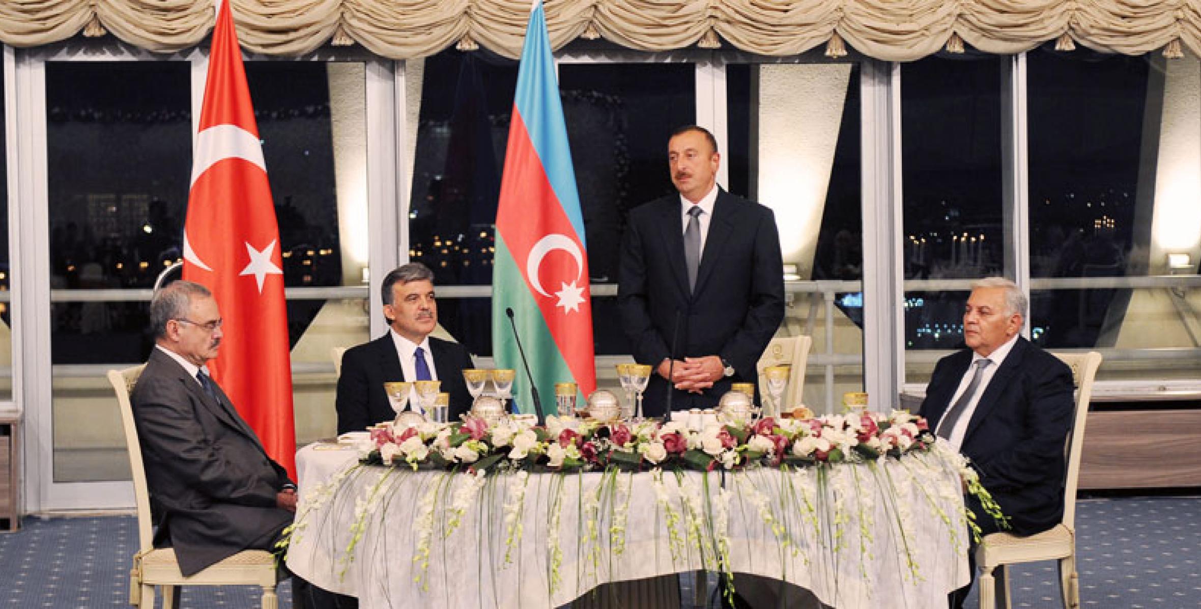 Official reception has been offered in honor of Abdullah Gul, the President of Turkey on behalf of Ilham Aliyev