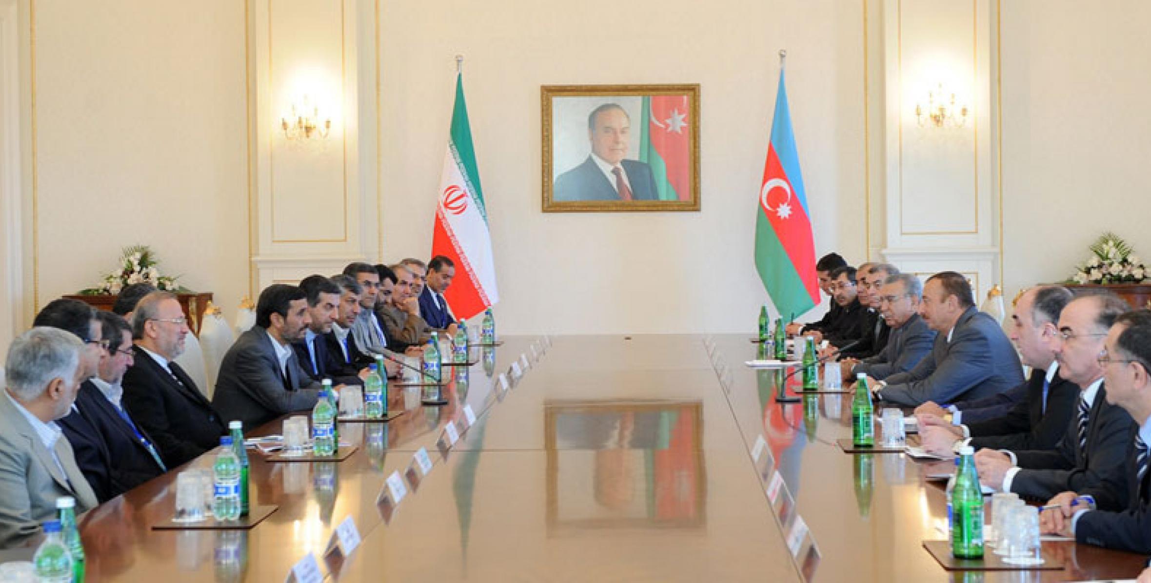 Ilham Aliyev and Iranian President Mahmoud Ahmedinejad held an expanded meeting