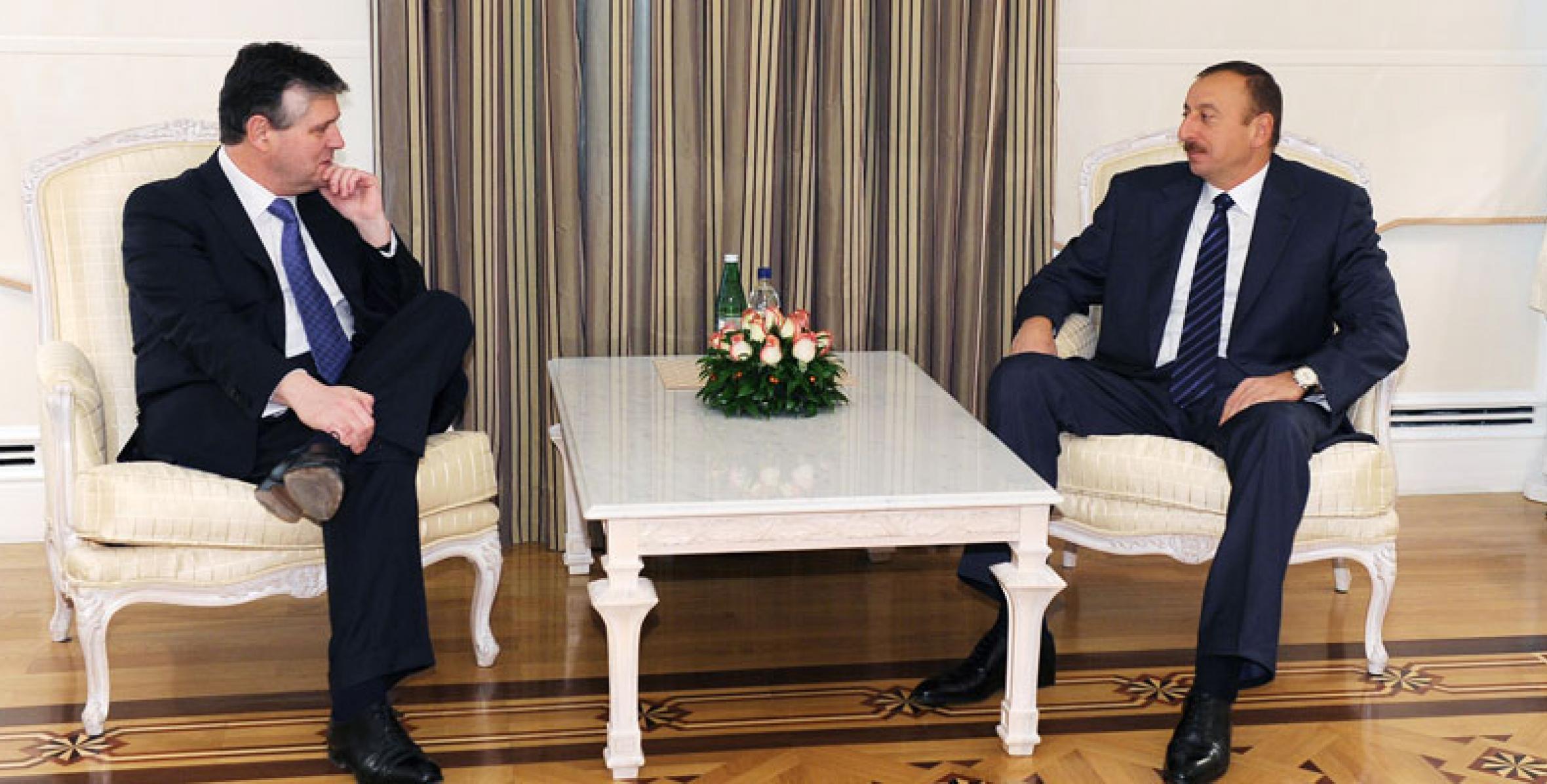 Ilham Aliyev received BP Group CEO of Exploration and Production on the occasion of completion of his activities