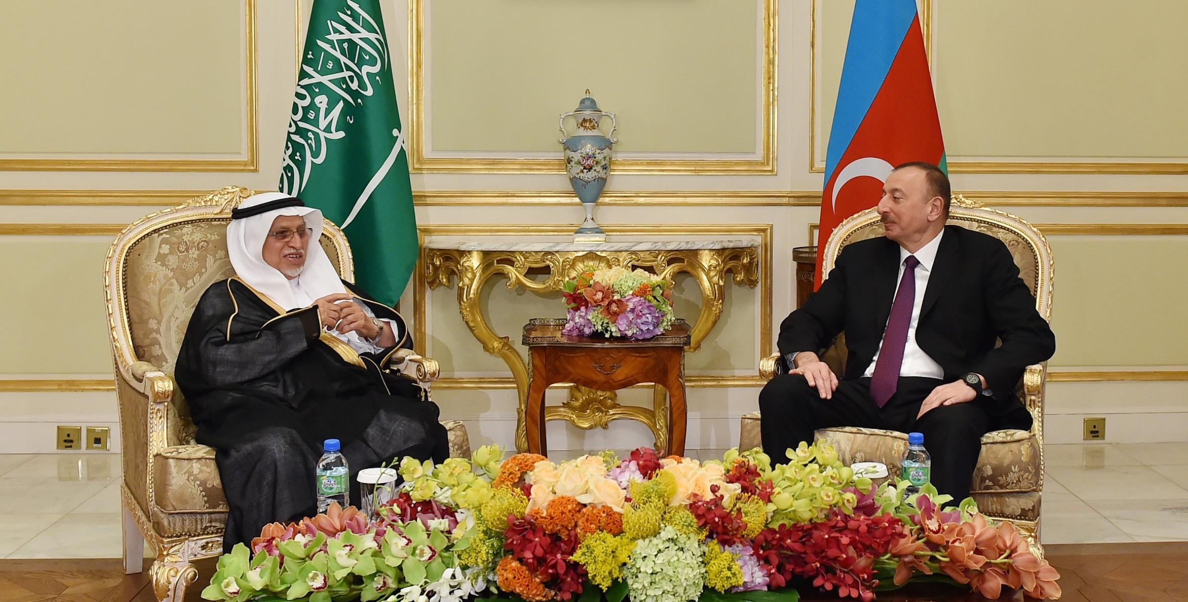 Состоялась встреча Ильхама Алиева с председателем Совета торговых палат Королевства Саудовская Аравия